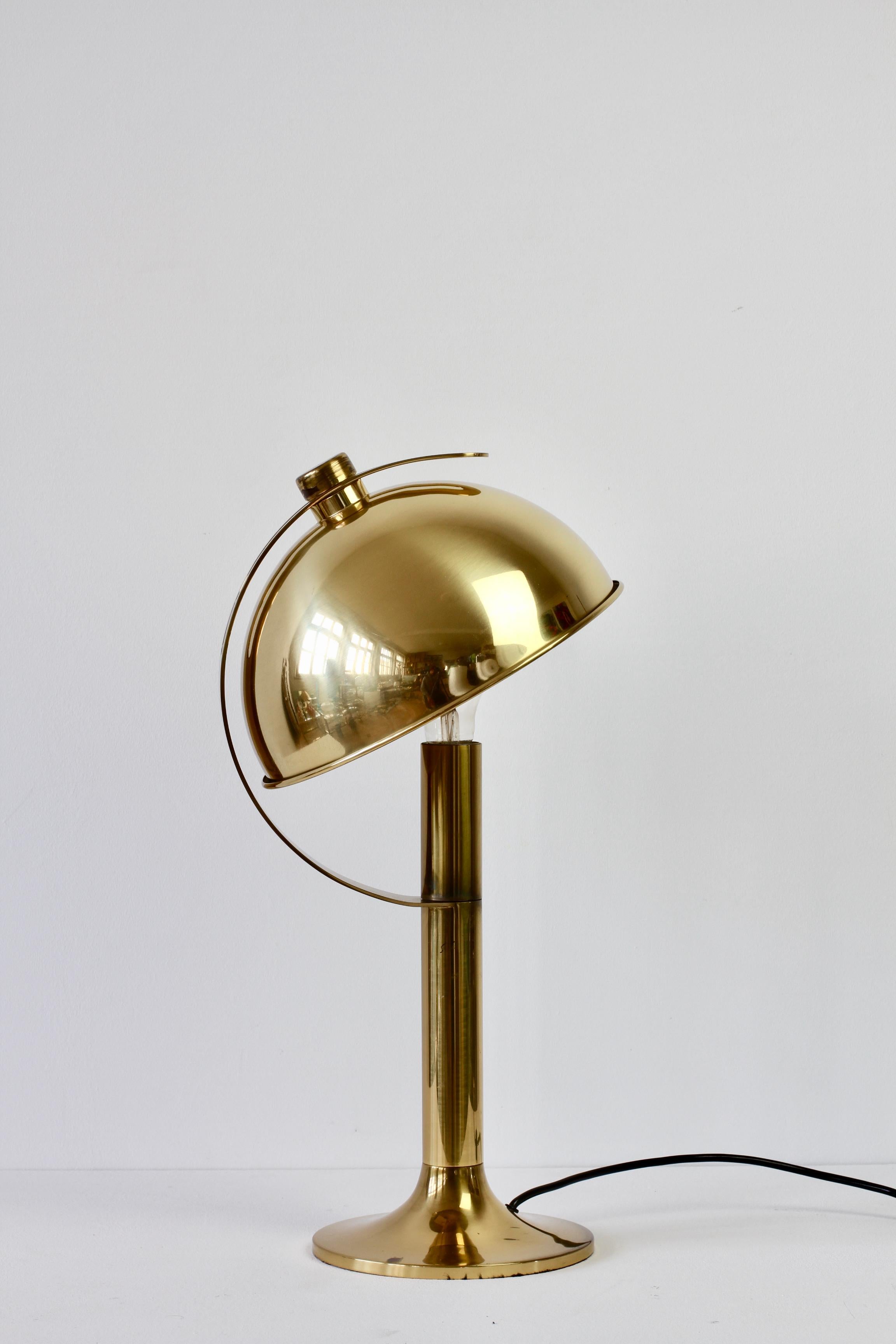 Mid-Century Modern Rare lampe de bureau réglable Florian Schulz en laiton moderniste vintage du milieu du siècle dernier en vente