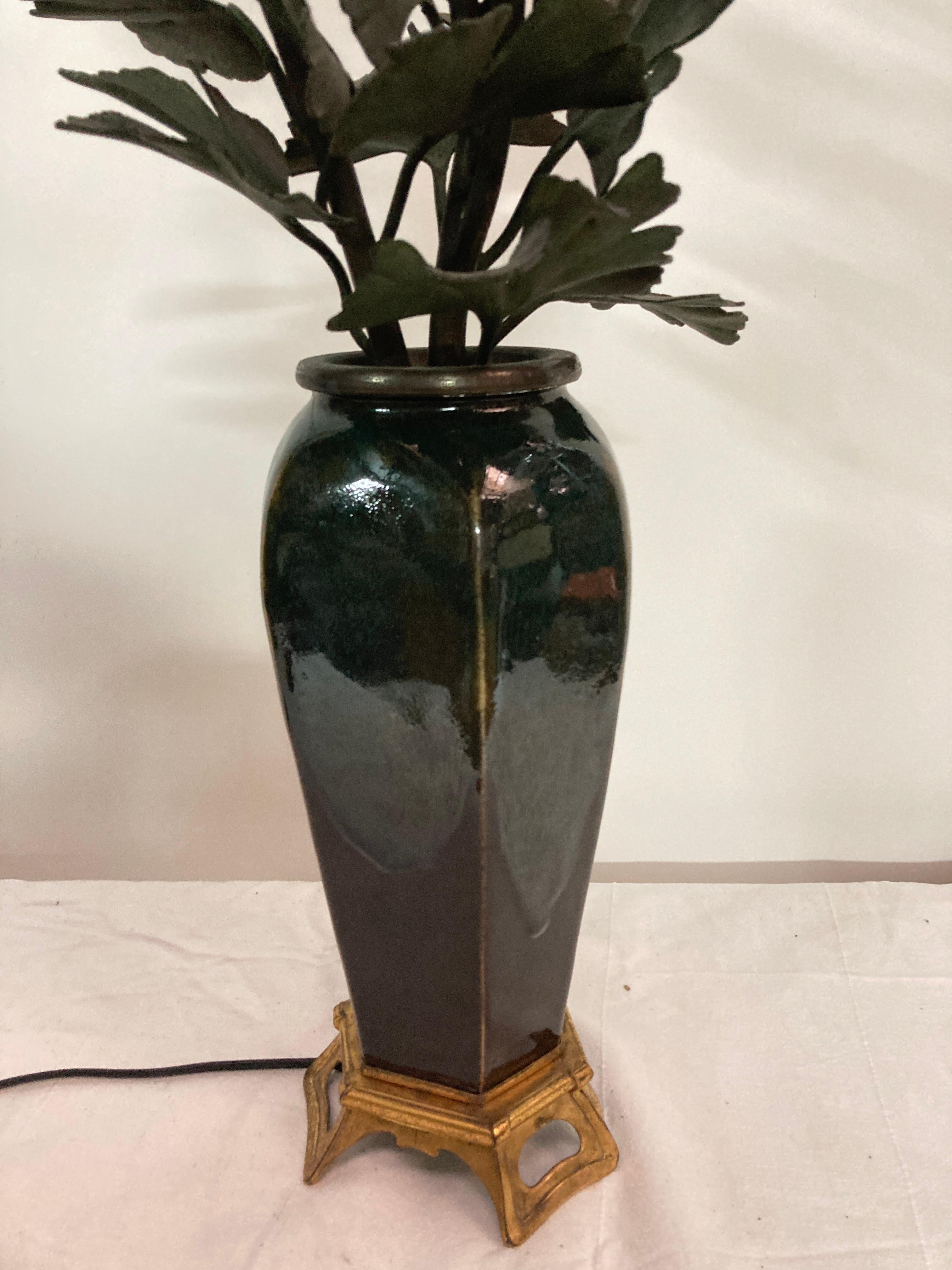 Rare flower pot bronze and ceramic lamp Circa 1900 In Good Condition For Sale In Bois-Colombes, FR