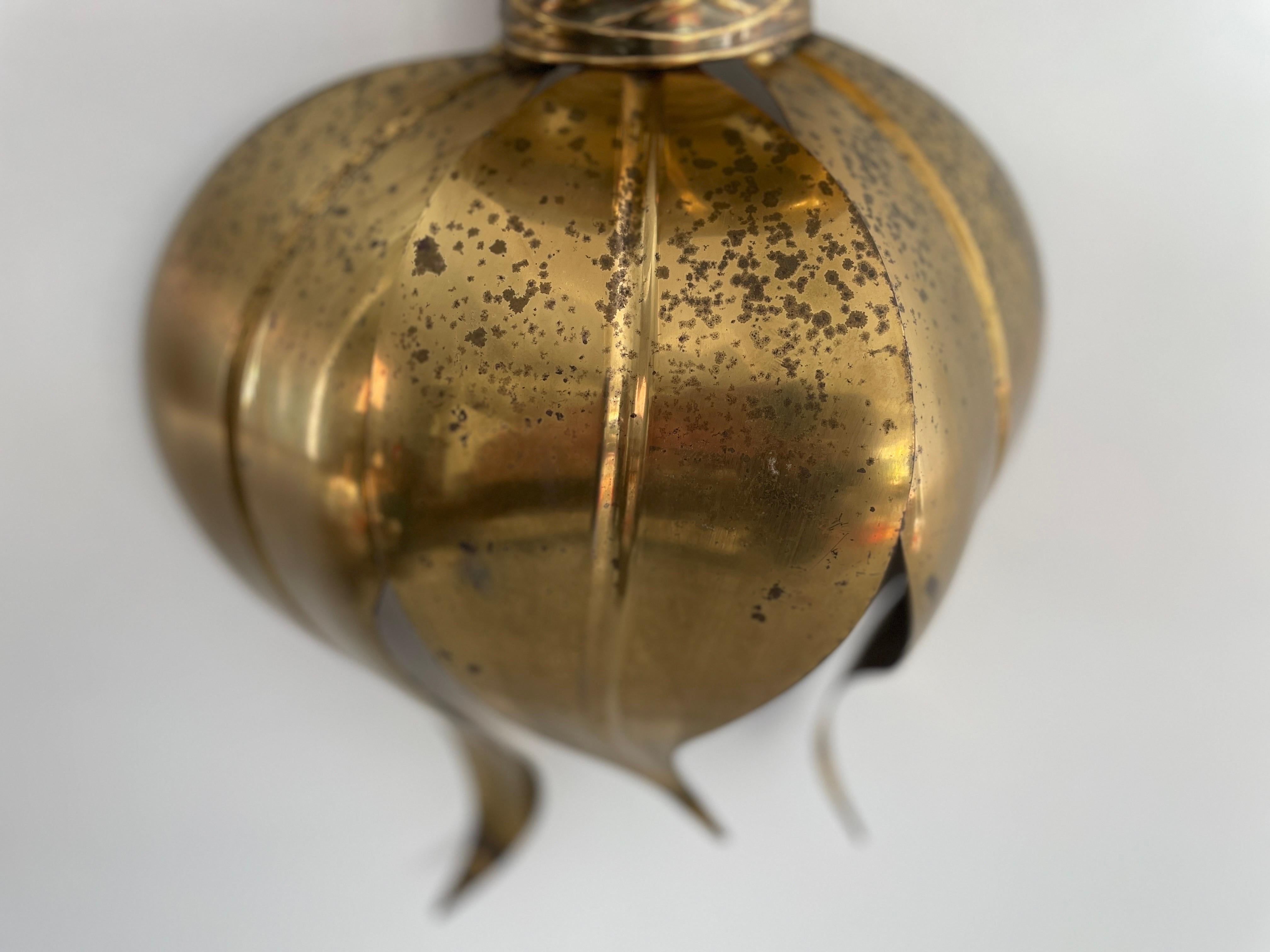 Rare Flower Shaped Brass Wall Lamp, 1960s, Italy For Sale 2