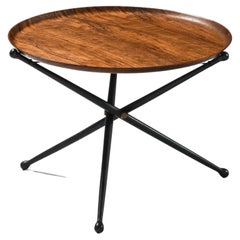 Raro tavolino pieghevole in palissandro, ottone e legno laccato nero, anni '50