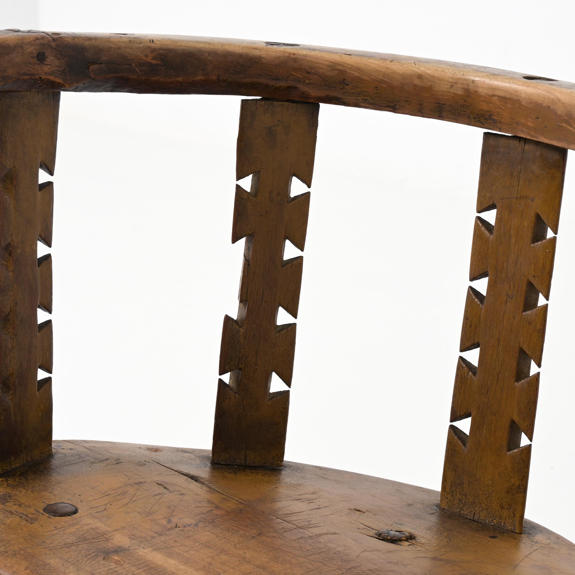 Rara silla de arte popular en venta 5
