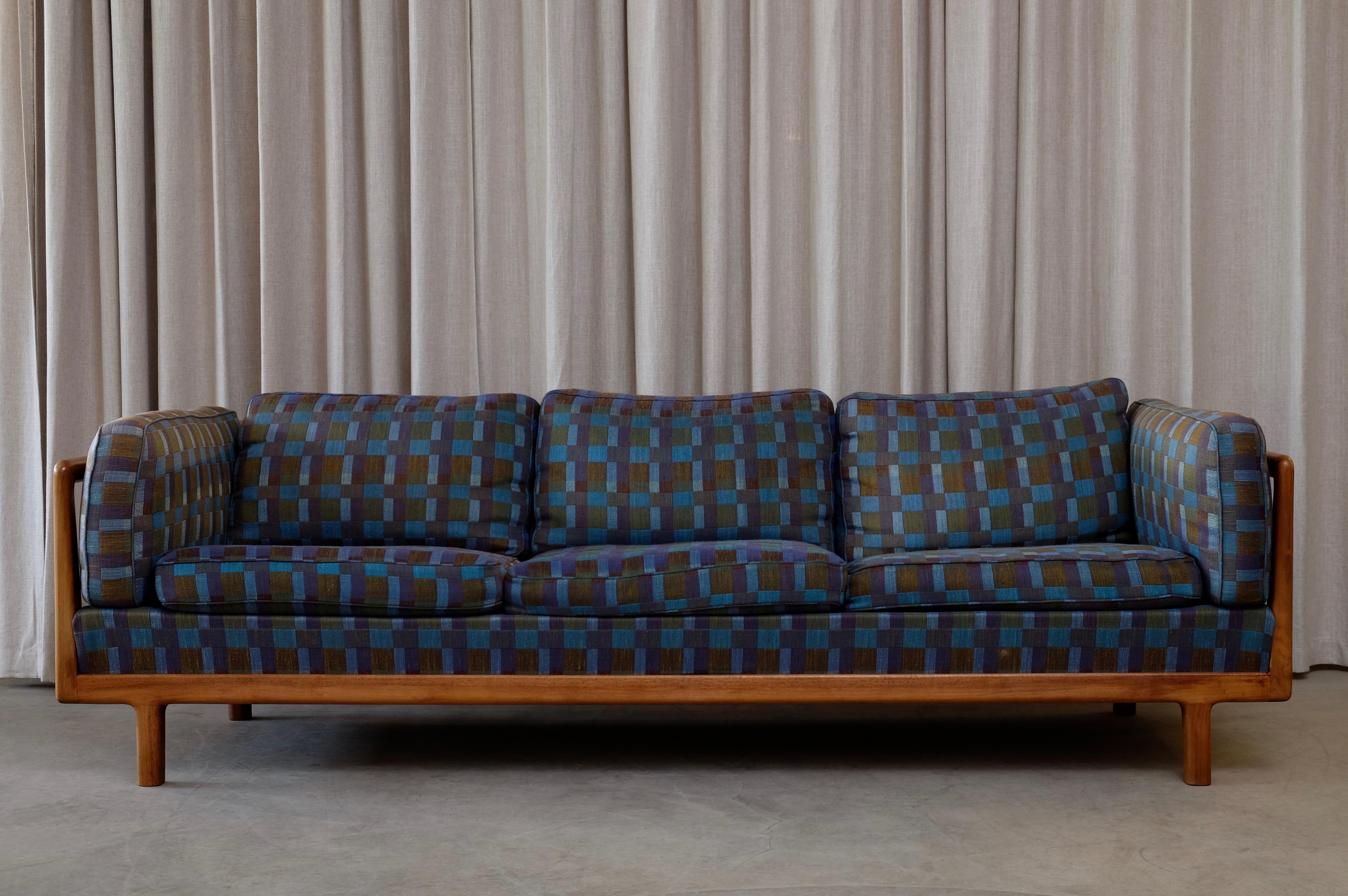Scandinavian Modern Åke Nilsson 'Roma' sofa by DUX, Sweden, 1960s For Sale