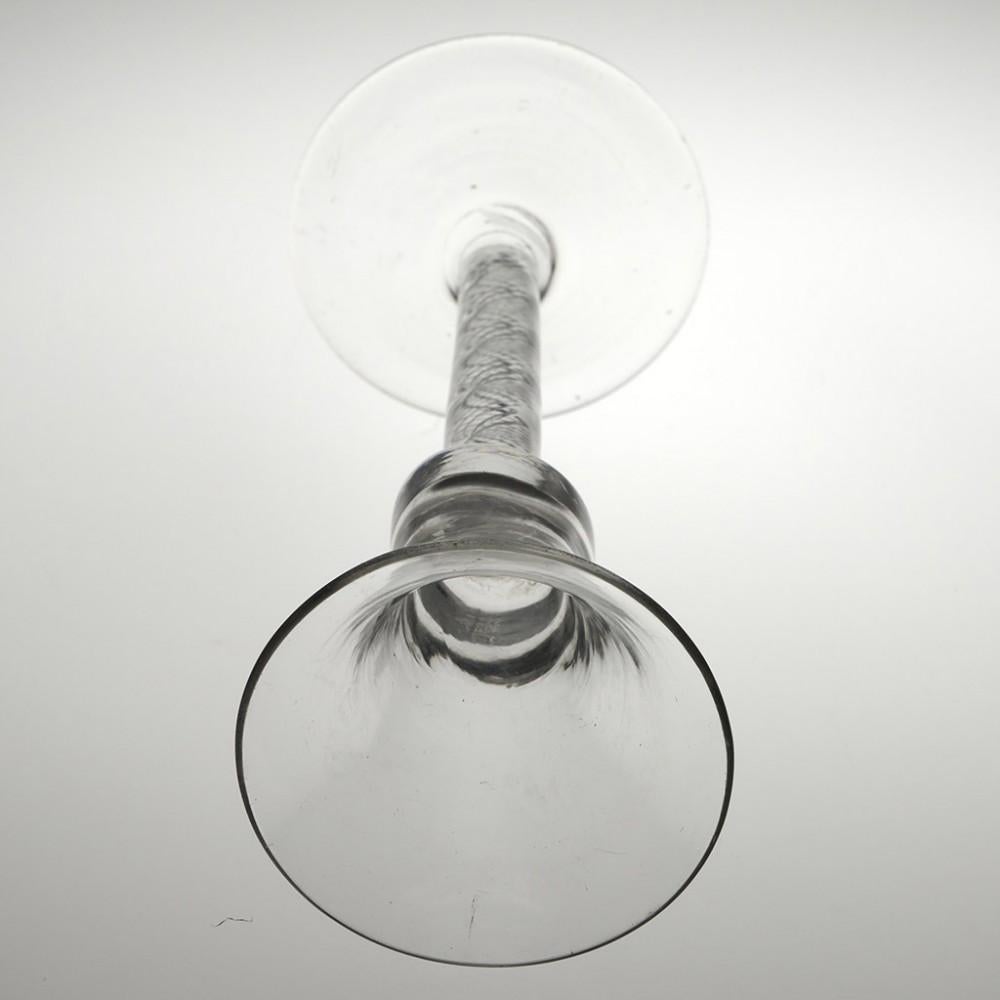 bell shaped wine glasses