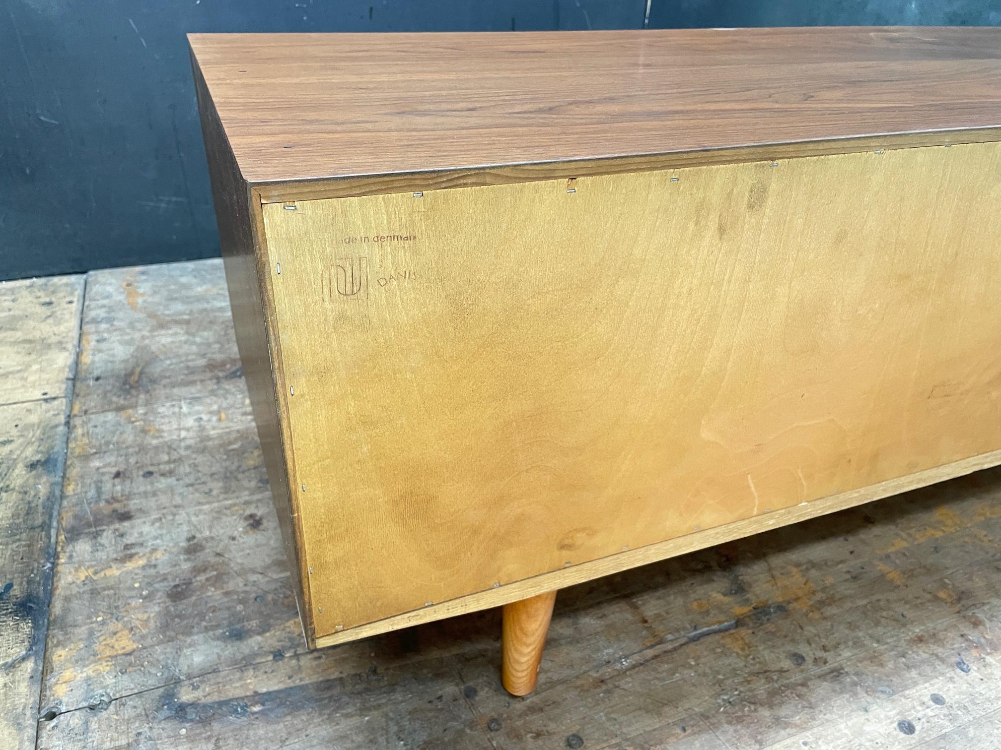 1960s Rare Hundevad Low Chest Drawers Dresser Cabinet Vintage Danish Mid-Century For Sale 10