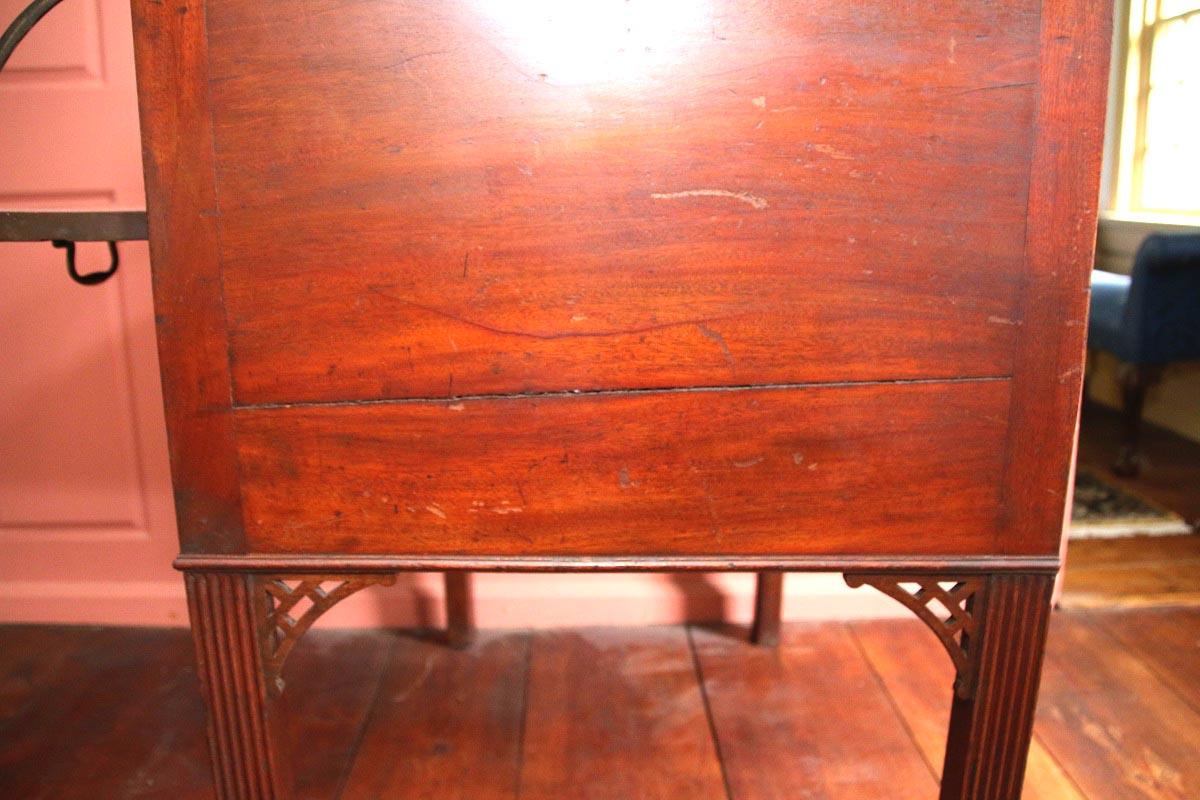Rare Form Rhode Island Chippendale Mahogany Desk For Sale 12
