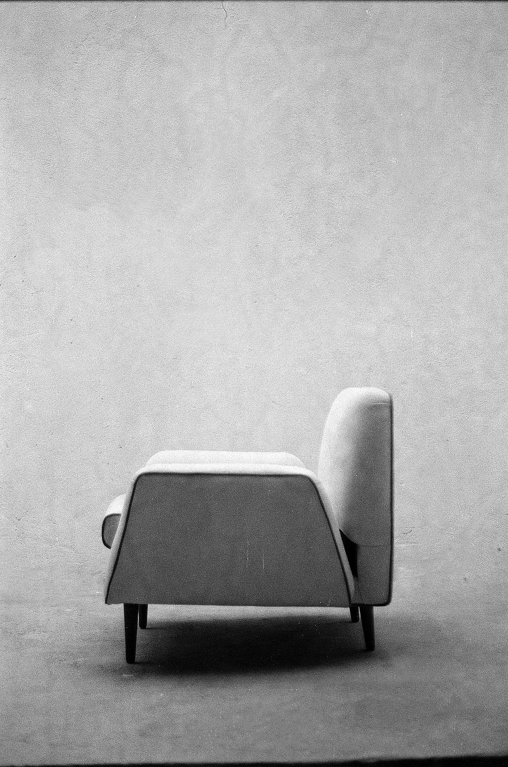 Seltene Forma-Sessel von Carlo Hauner und Martin Eisler, 1955 (20. Jahrhundert) im Angebot