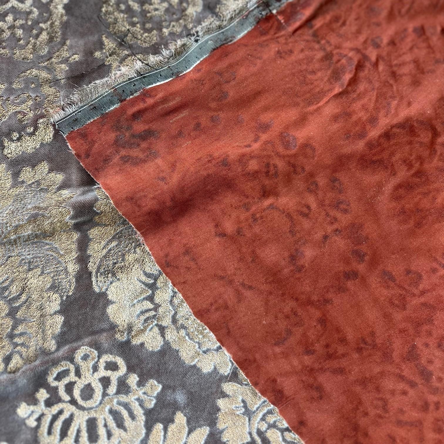 Rare Fortuny Silk Velvet in Warm French Brown, Stenciled with Pigmented Gold For Sale 3