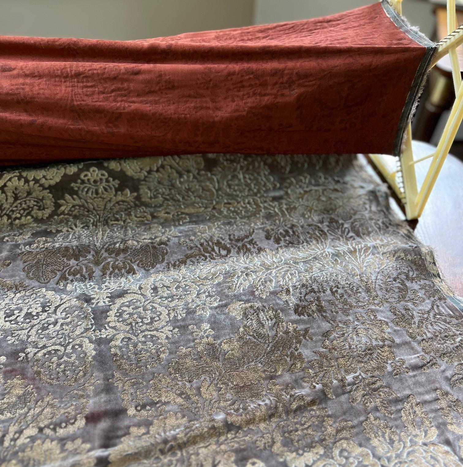 Rare Fortuny Silk Velvet in Warm French Brown, Stenciled with Pigmented Gold For Sale 4