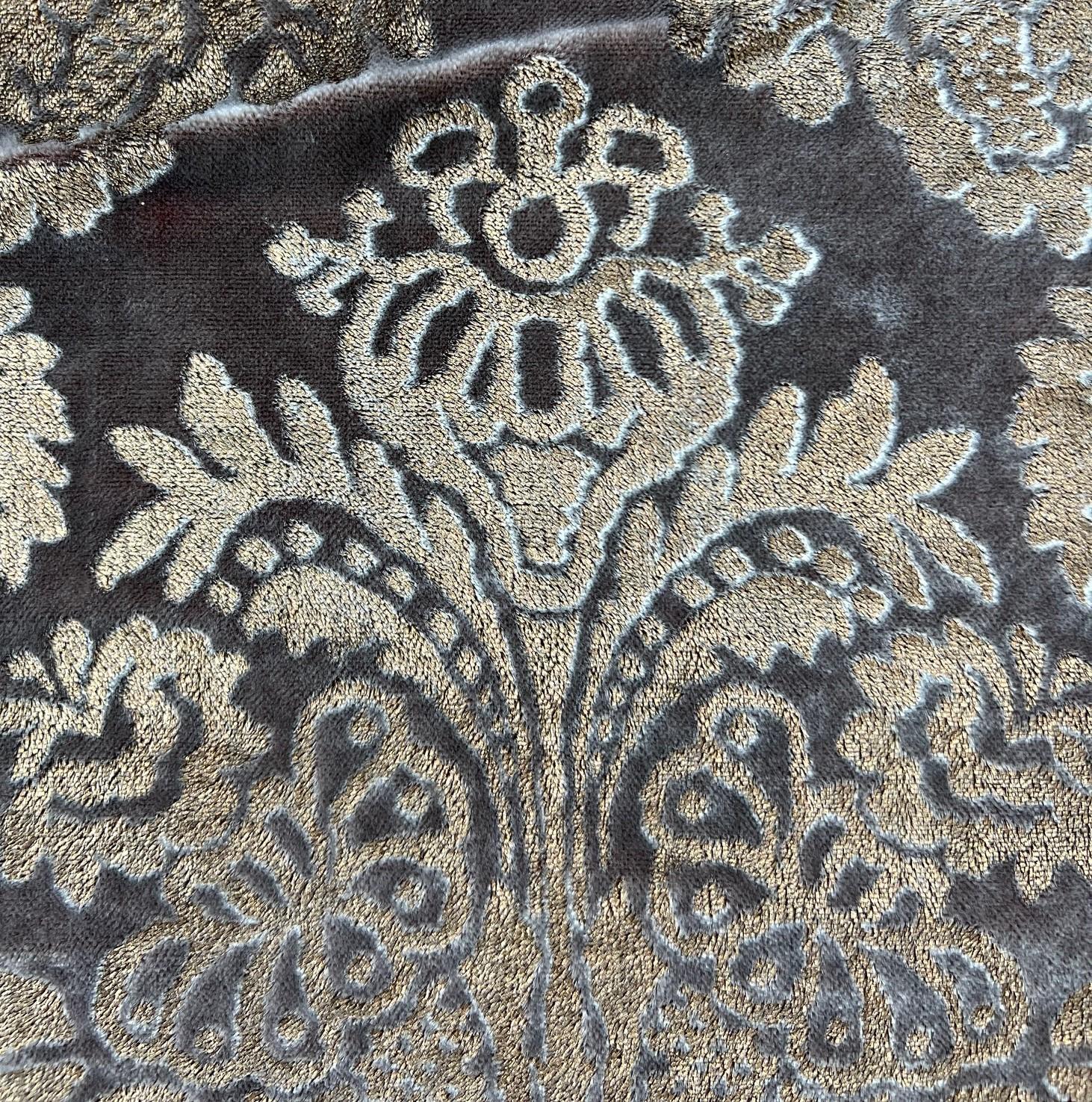 Rare Fortuny Silk Velvet in Warm French Brown, Stenciled with Pigmented Gold For Sale 2