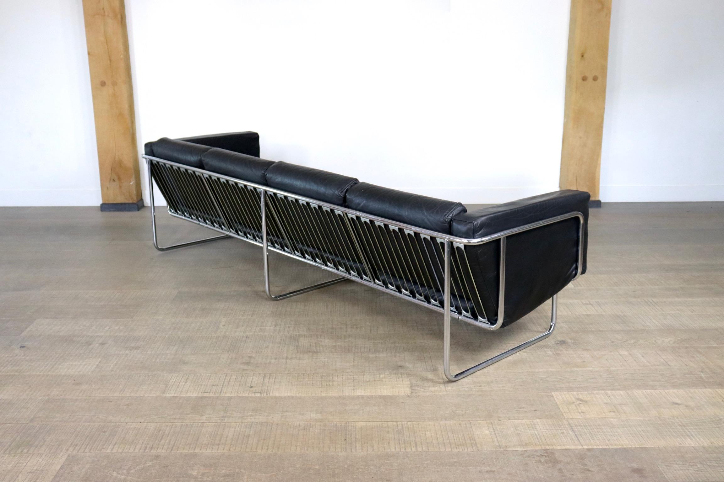 Seltenes Vier-See-Leder-Sofa von Hans Eichenberger für Strssle, Schweiz 70er Jahre im Zustand „Gut“ im Angebot in ABCOUDE, UT