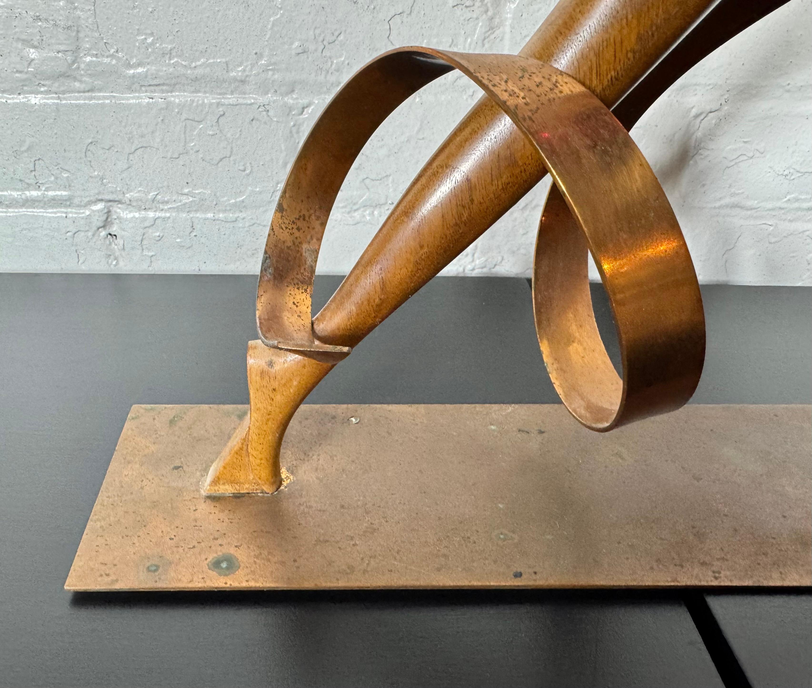 Sculpté Rare Franz Hagenauer Modernist Wood & Copper Figural Dancer Sculpture en vente