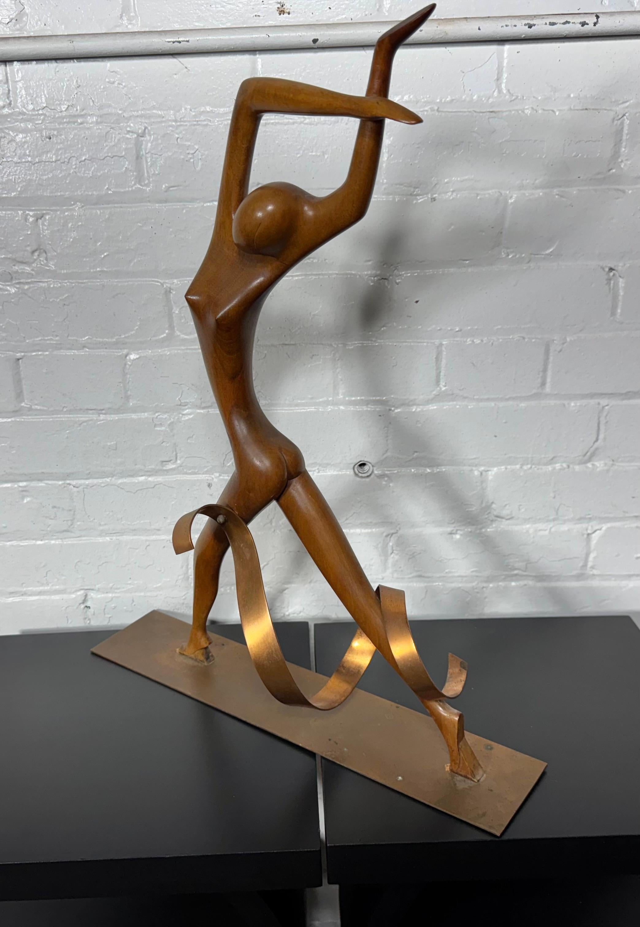 Milieu du XXe siècle Rare Franz Hagenauer Modernist Wood & Copper Figural Dancer Sculpture en vente