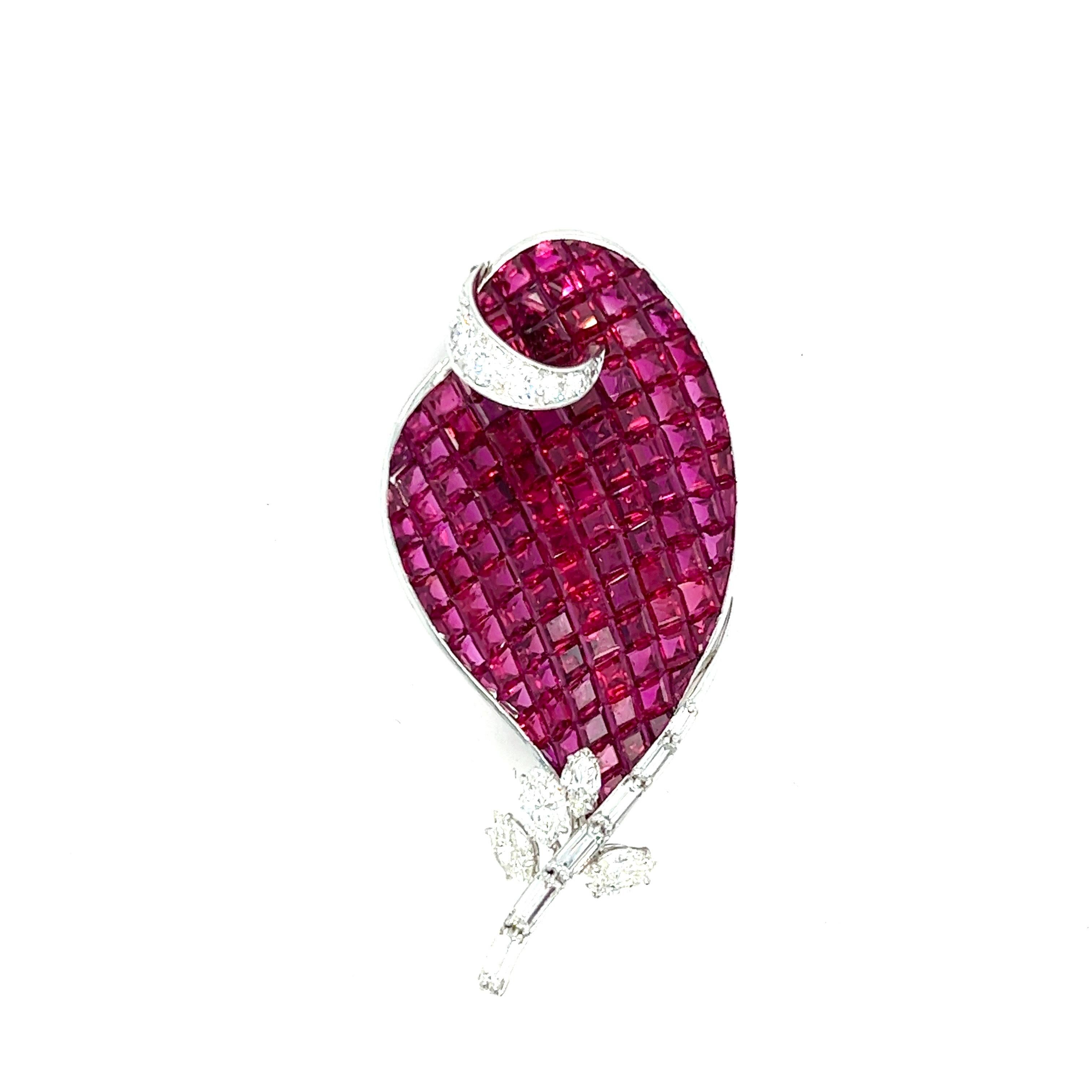 Baguette Cut Rare FRED PARIS Mystery Ruby & Diamond Set Leaf Pin Pendant, France 18kt  For Sale