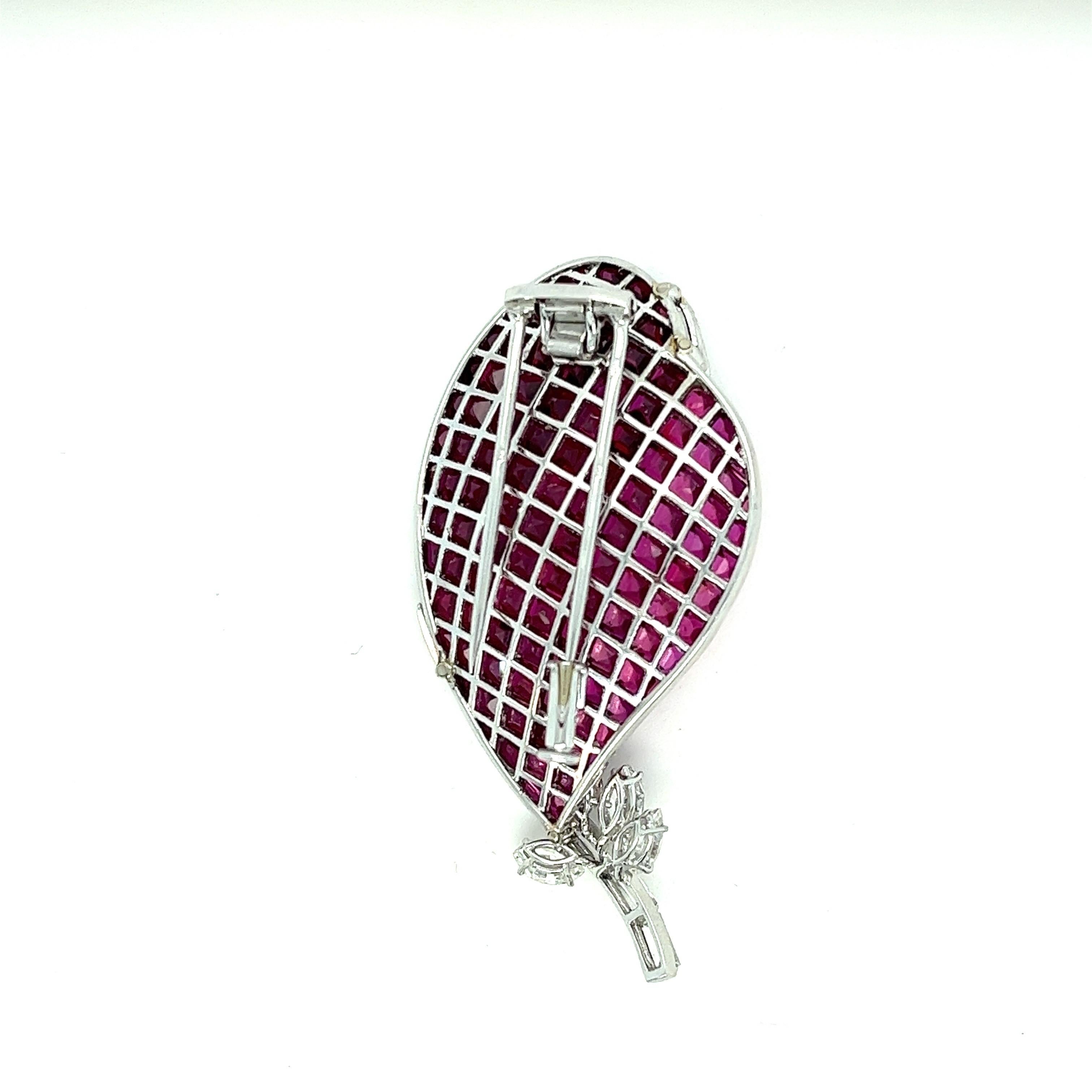 Rare FRED PARIS Mystery Ruby & Diamond Set Leaf Pin Pendant, France 18kt  For Sale 2