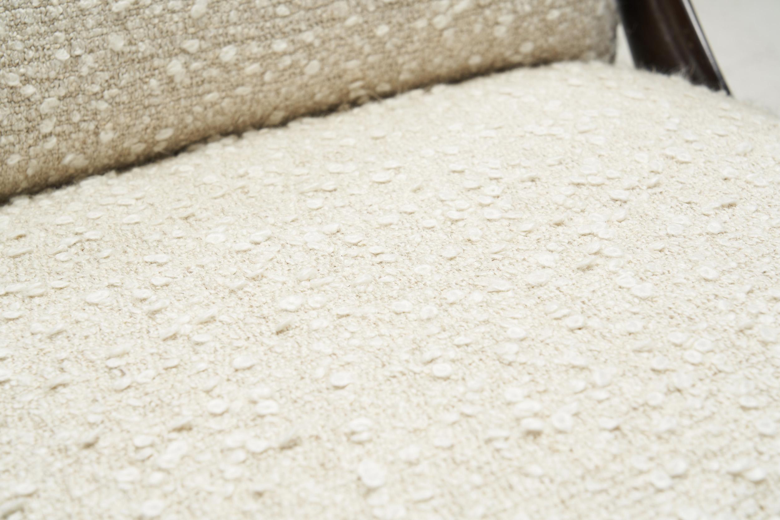 Rare paire de fauteuils 