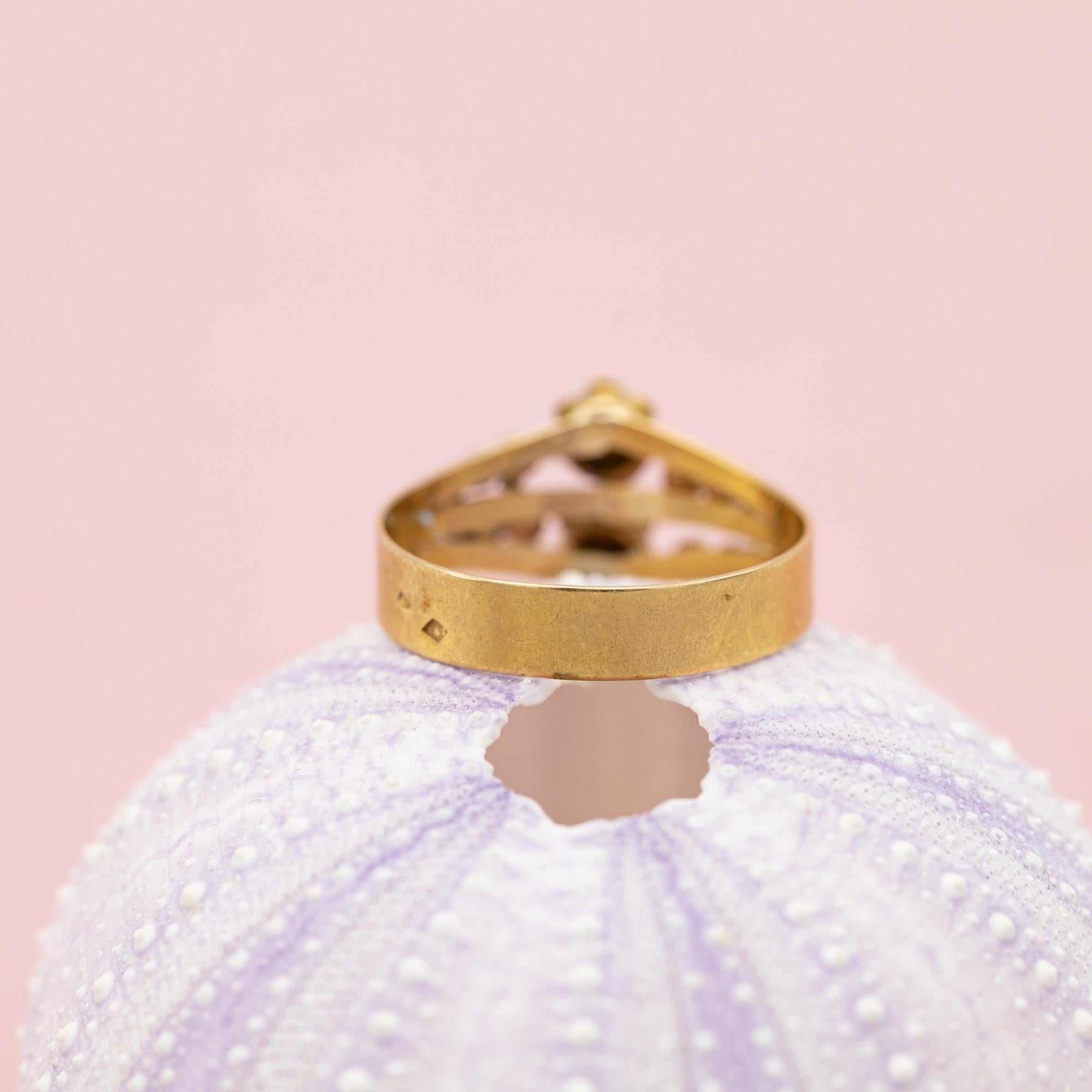 Rare French 18k gold antique flower ring - Napoleon III - Victorian flower jewel In Good Condition In Antwerp, BE