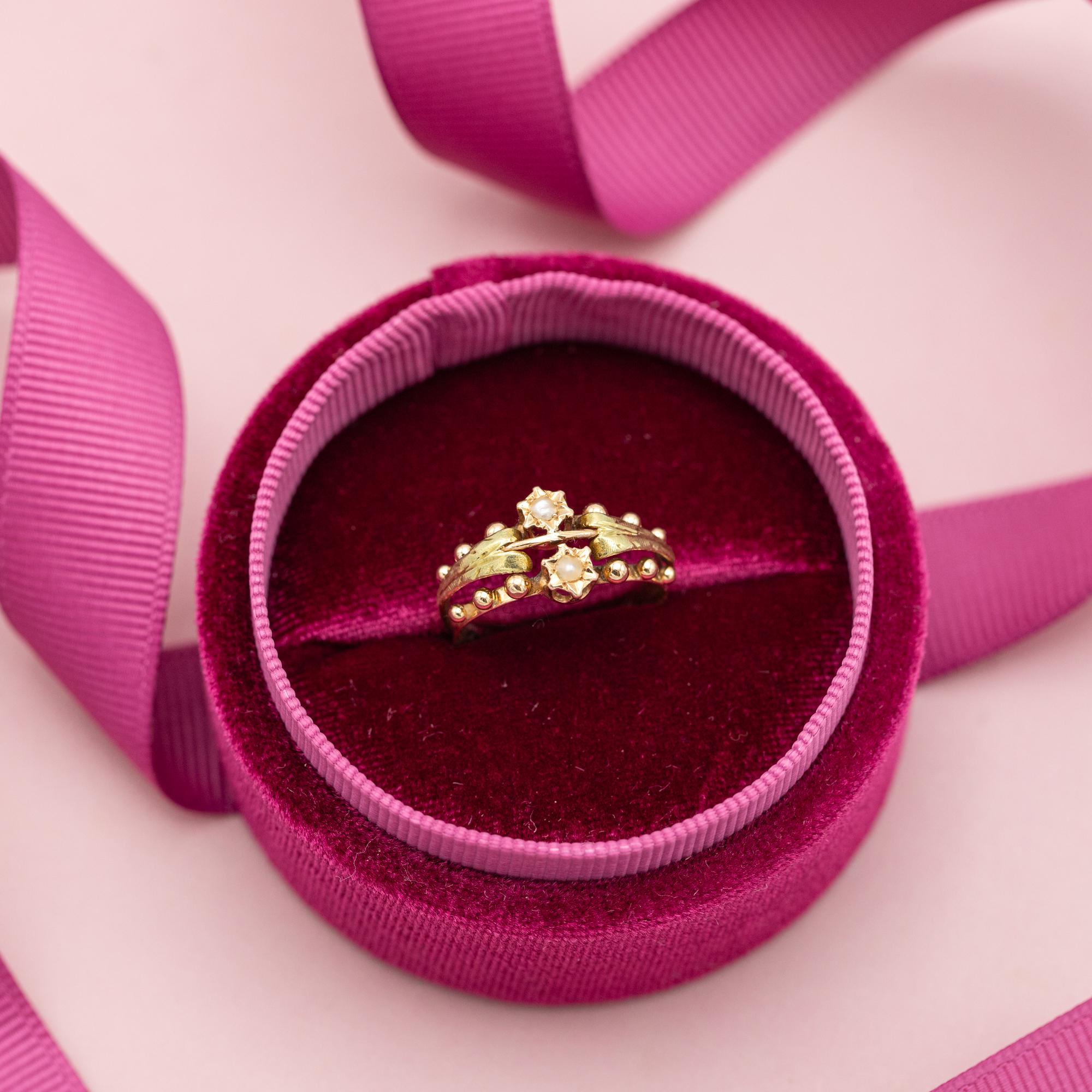 Women's or Men's Rare French 18k gold antique flower ring - Napoleon III - Victorian pearl jewel