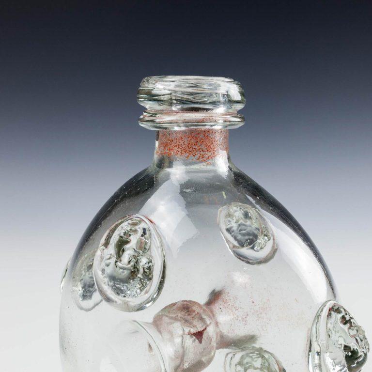 Rare French Annular Flask With Portrait Prunts 1715-1774 In Good Condition For Sale In Tunbridge Wells, GB