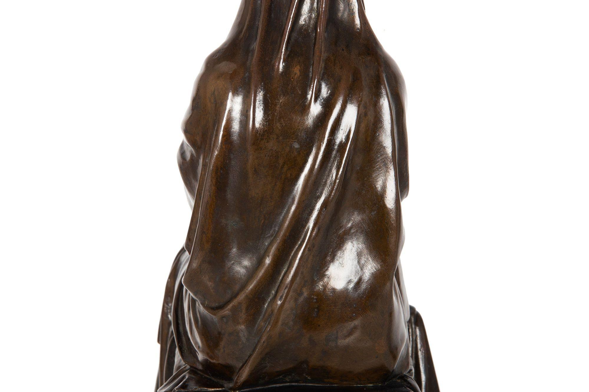 Seltene französische antike Bronzeskulptur von Henri Brun, vielleicht Julia Domna im Angebot 11