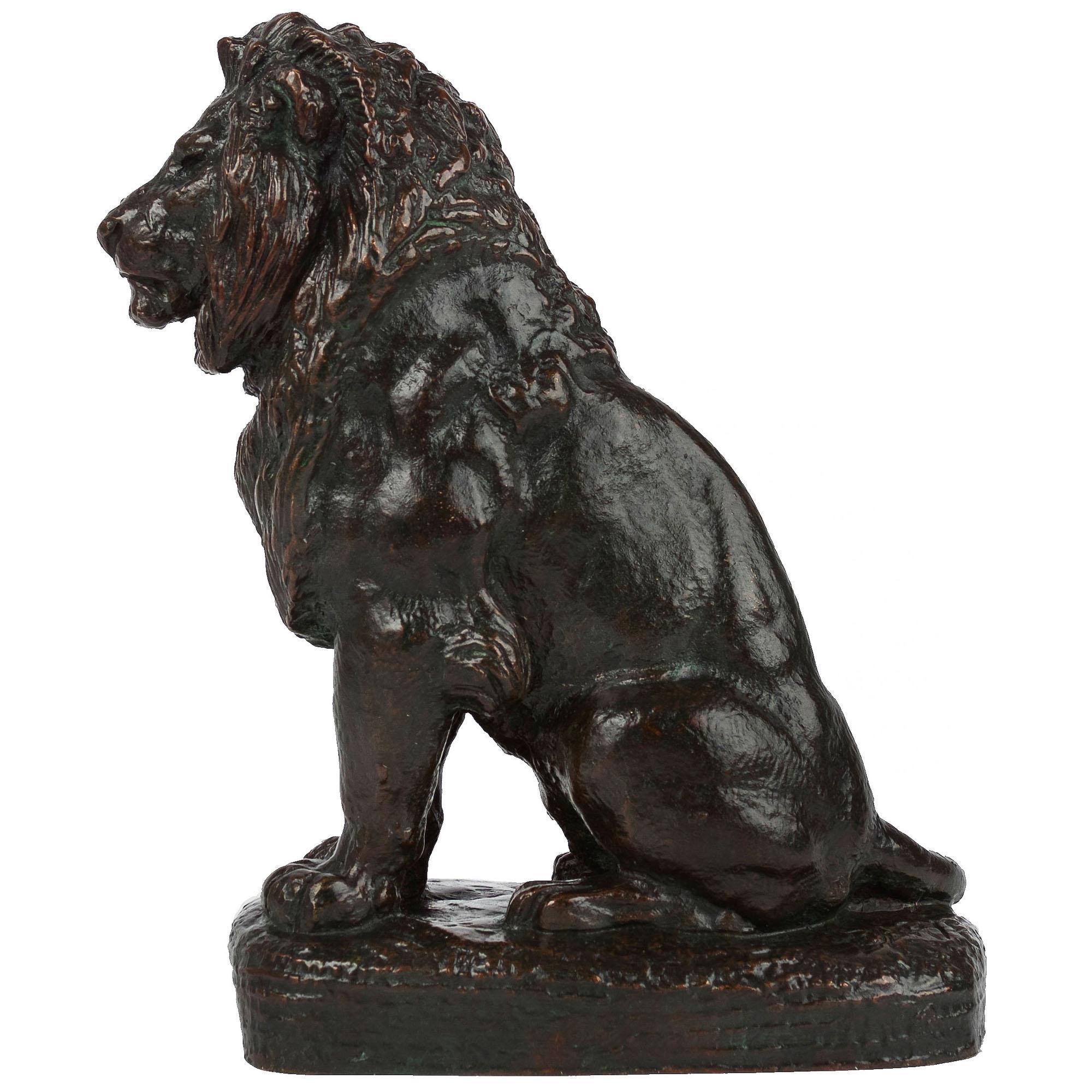 Romantique Rare sculpture française en bronze ancien représentant un lion Assis n°2 d'après Antoine-Louis Barye en vente