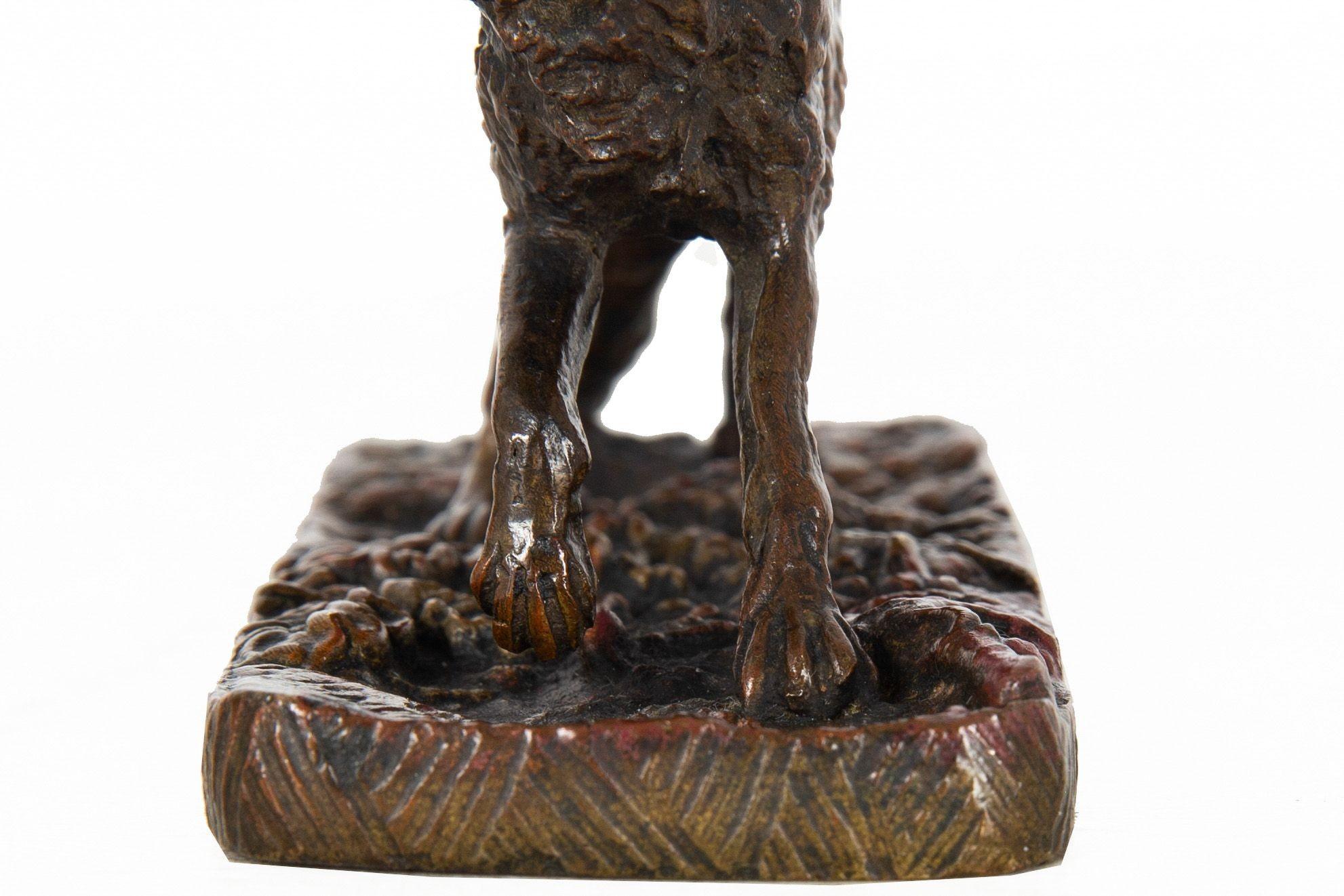Rare French Antique Bronze Sculpture “Strolling Fox” after Pierre Jules Mêne 8