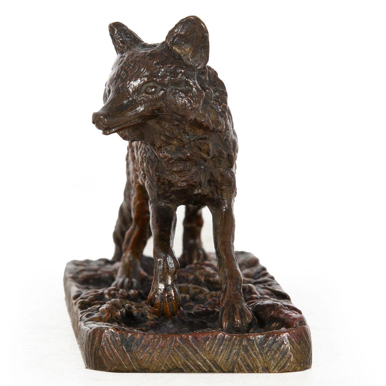 Romantic Rare French Antique Bronze Sculpture “Strolling Fox” after Pierre Jules Mêne