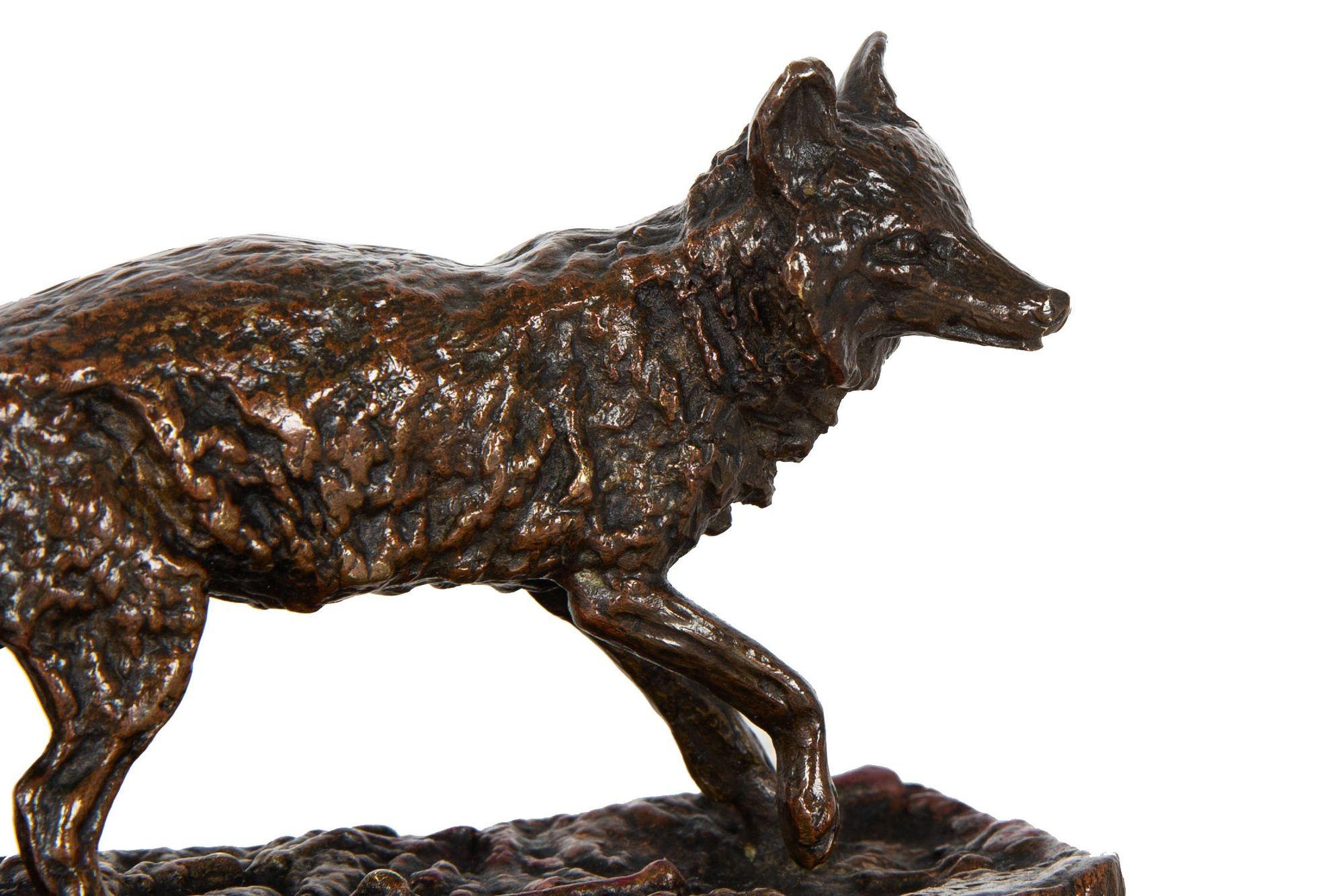 Rare French Antique Bronze Sculpture “Strolling Fox” after Pierre Jules Mêne 2