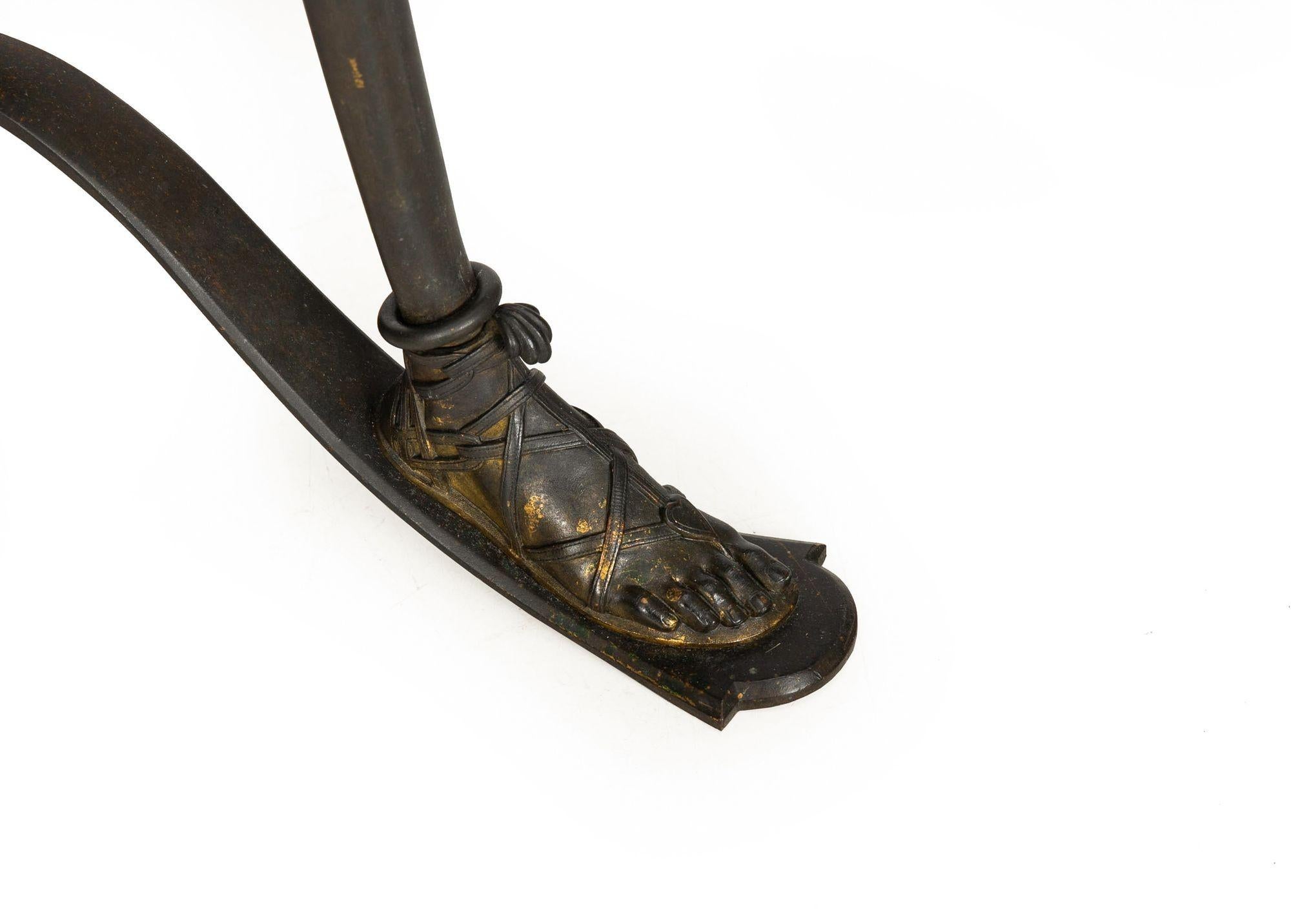 Rare table d'appoint à trépied mythologique ancienne française par Tiffany & Co. circa 1880 en vente 6