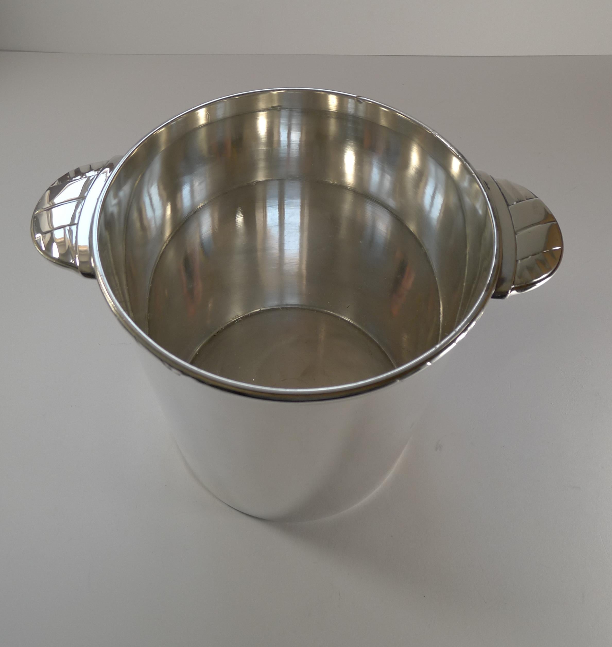 A scarce Art Deco Champagne bucket by the top-notch silversmith, Orfèvrerie Ercuis of Paris.

It has been professionally cleaned and polished in our silversmith's workshop, restoring it to it's former glory.

A most unusual and hard to find