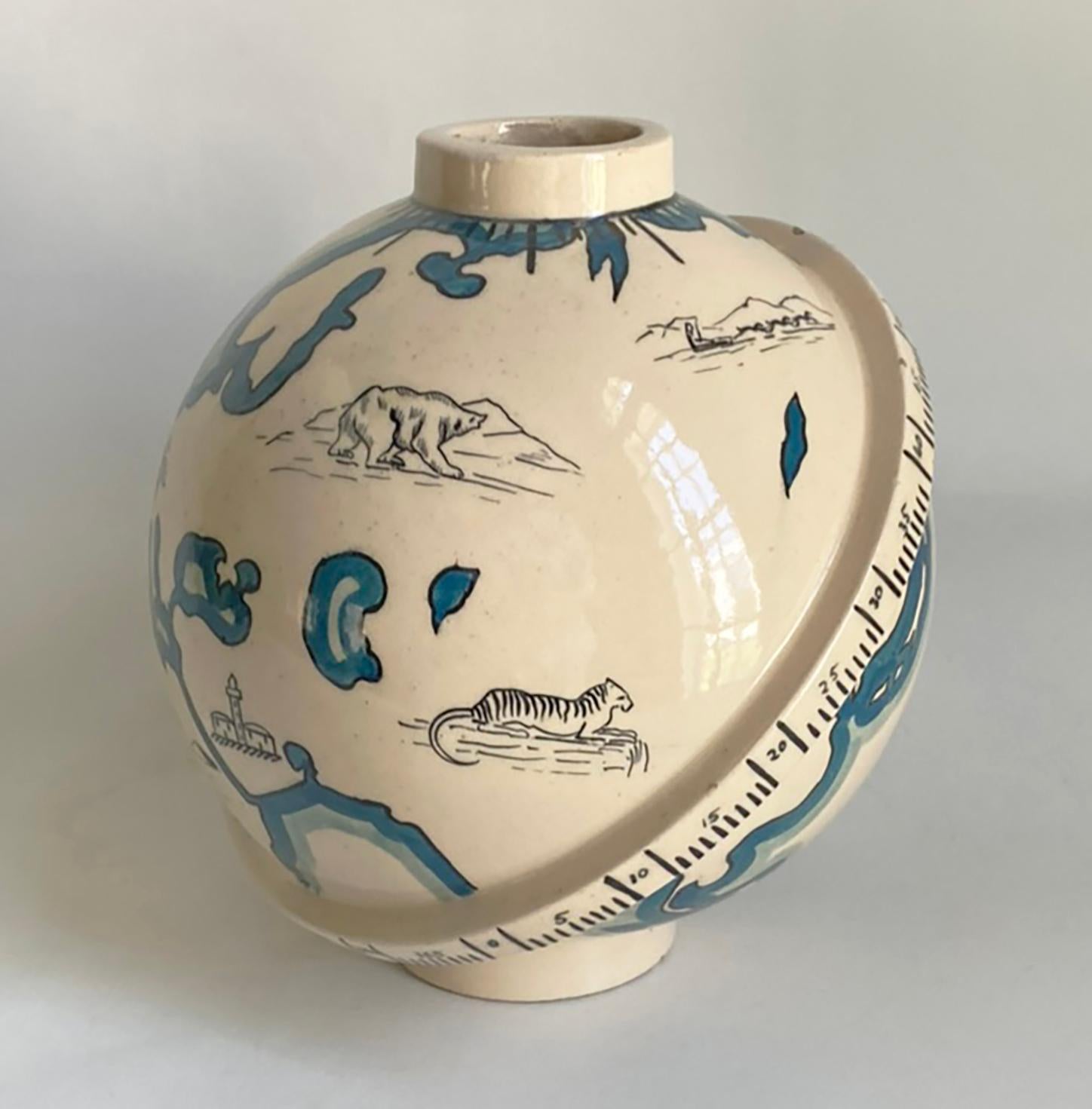Rare French Art Deco Globe Vase by Robert Lallemant For Sale 2