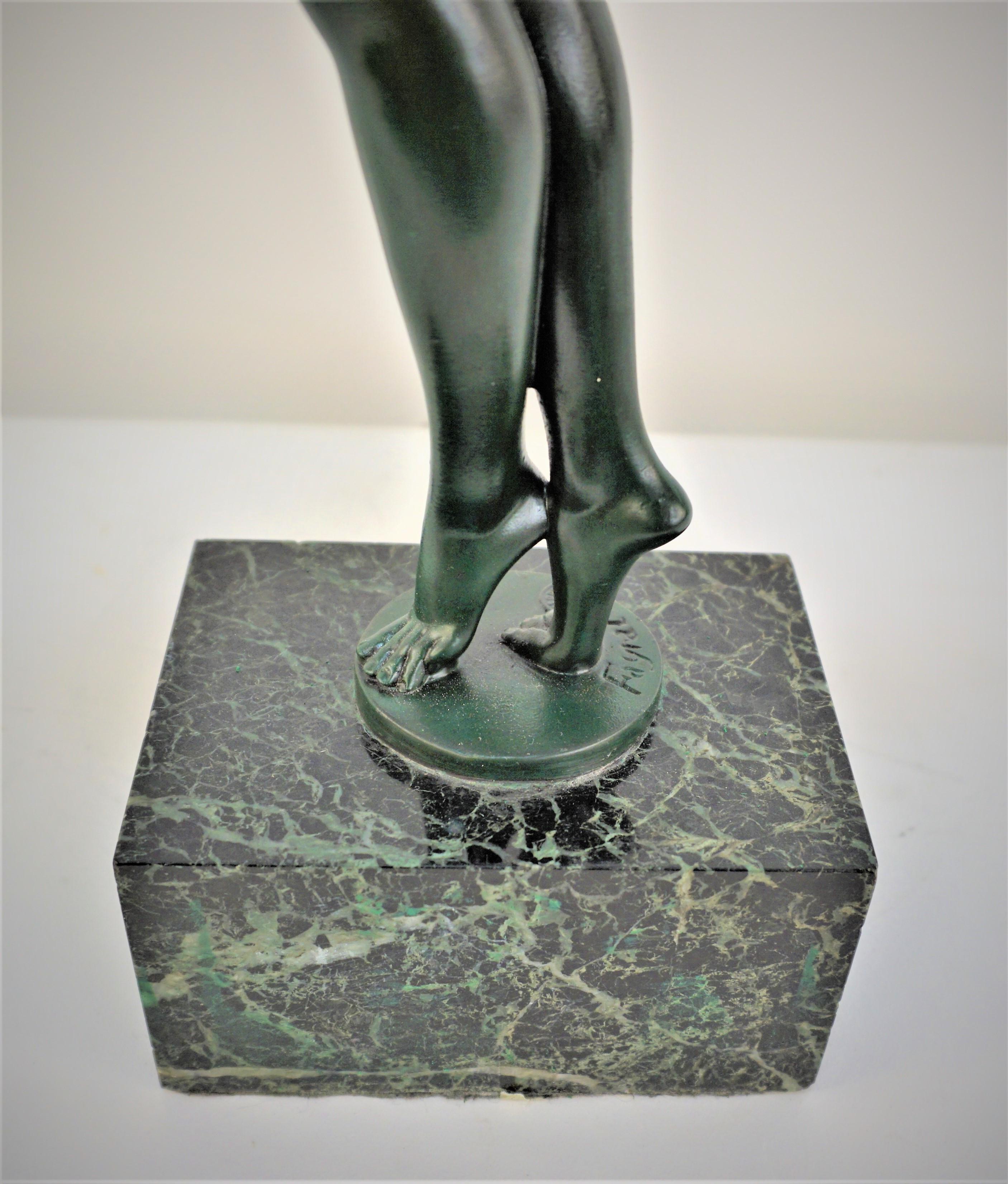 Seltene französische Art-Déco-Tischlampe-Skulptur von Fayral (Französisch) im Angebot