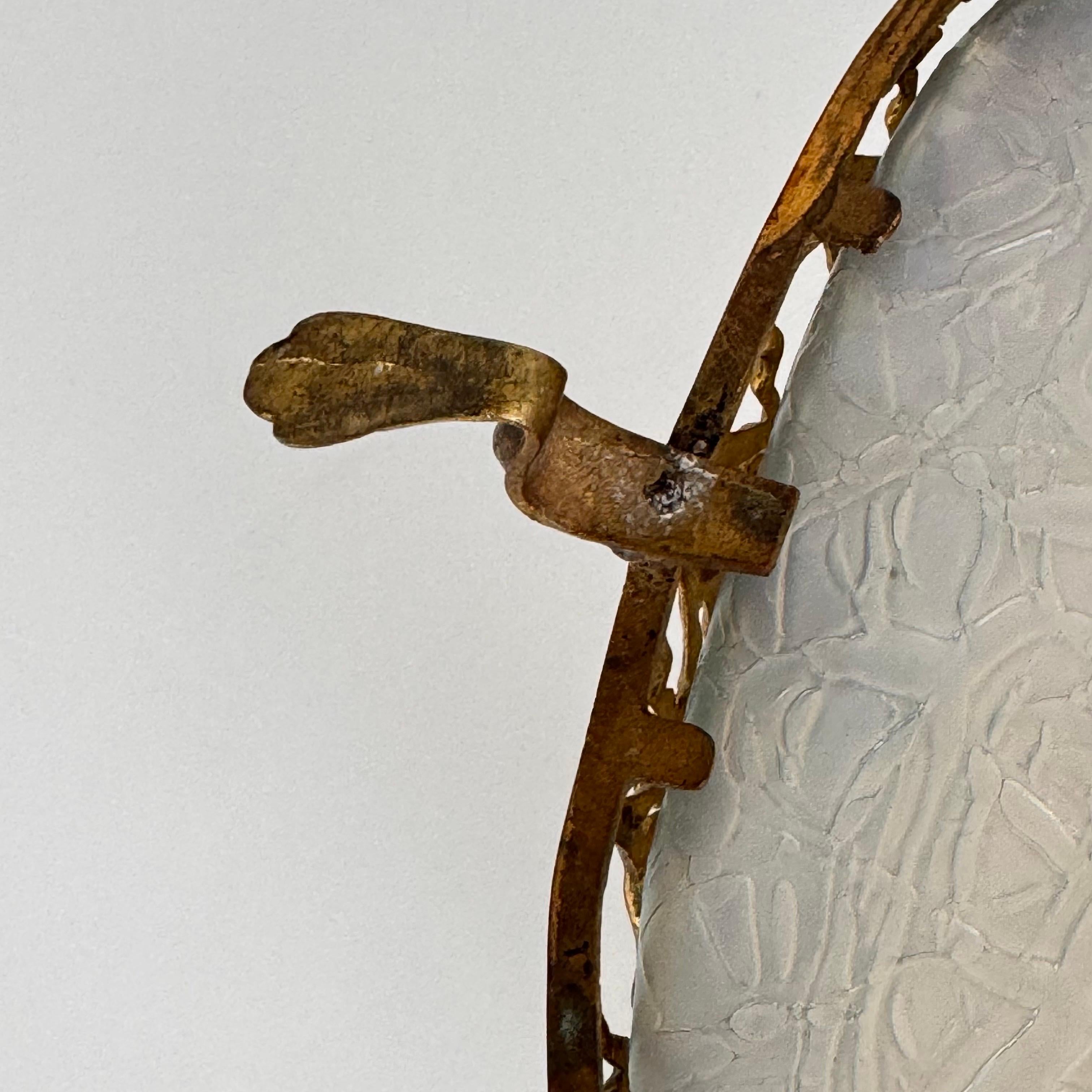 Seltener französischer Jugendstil-Übertöpfer aus Messing und opalisierendem Glas, spätes 19. Jahrhundert im Angebot 7