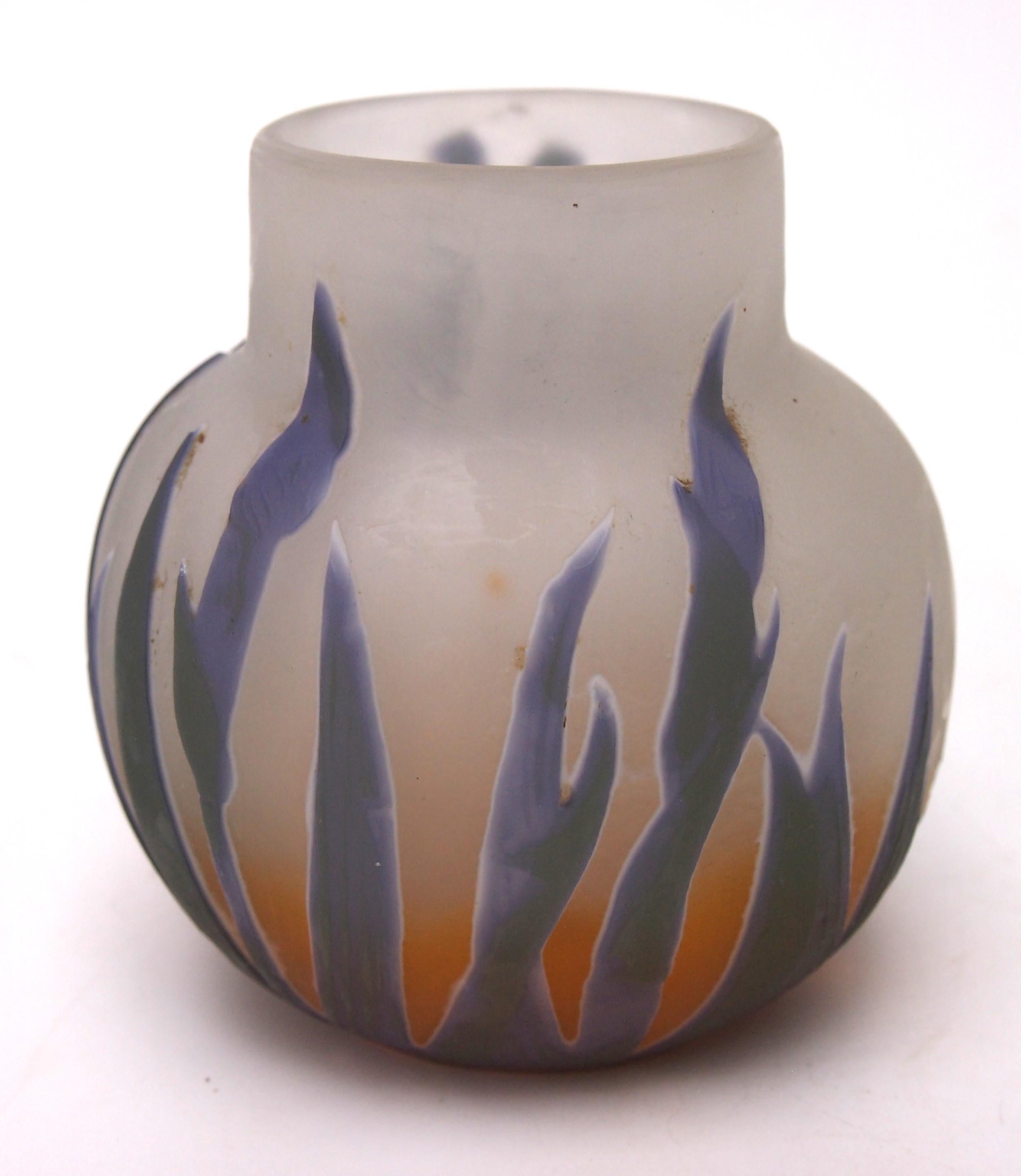 Rare French Art Nouveau 4 colour Emile Galle Cameo Glass Vase -With Irises c1908 In Good Condition For Sale In Worcester Park, GB