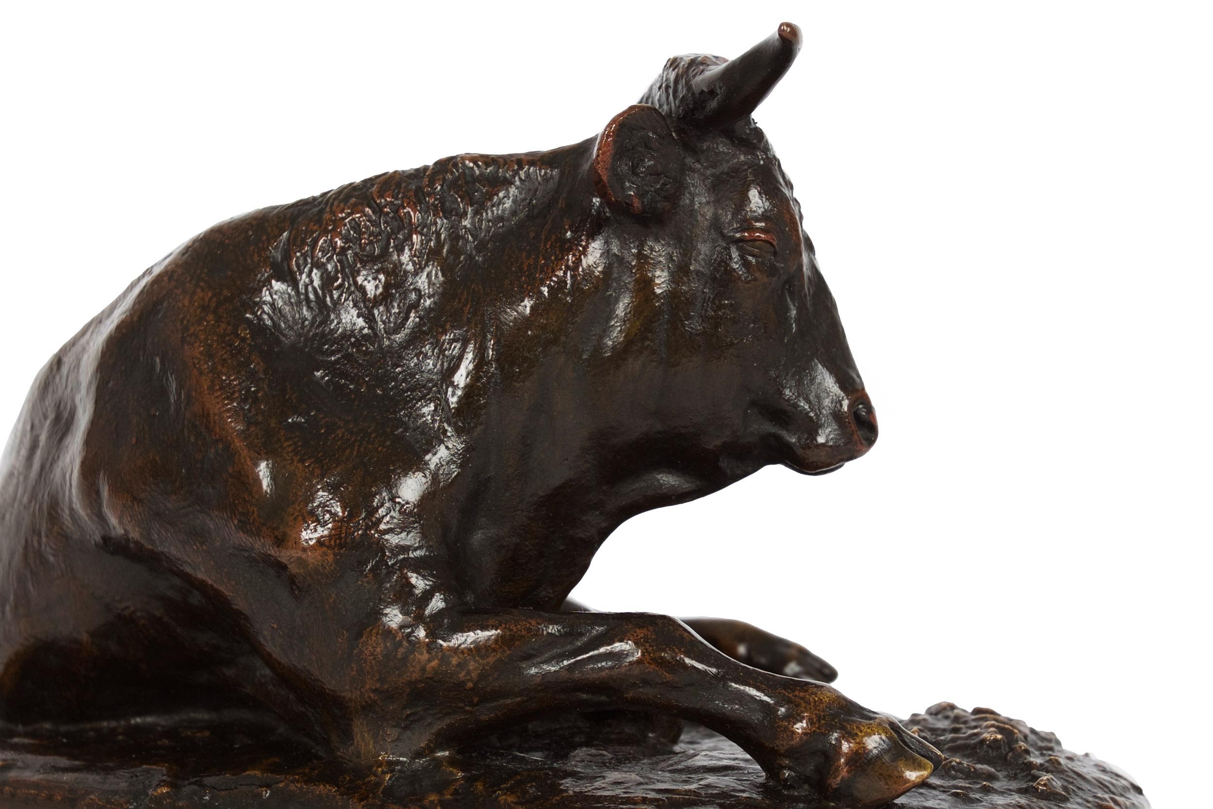 Rare sculpture française en bronze du taureau au repos par Rosa Bonheur Bon état à Shippensburg, PA