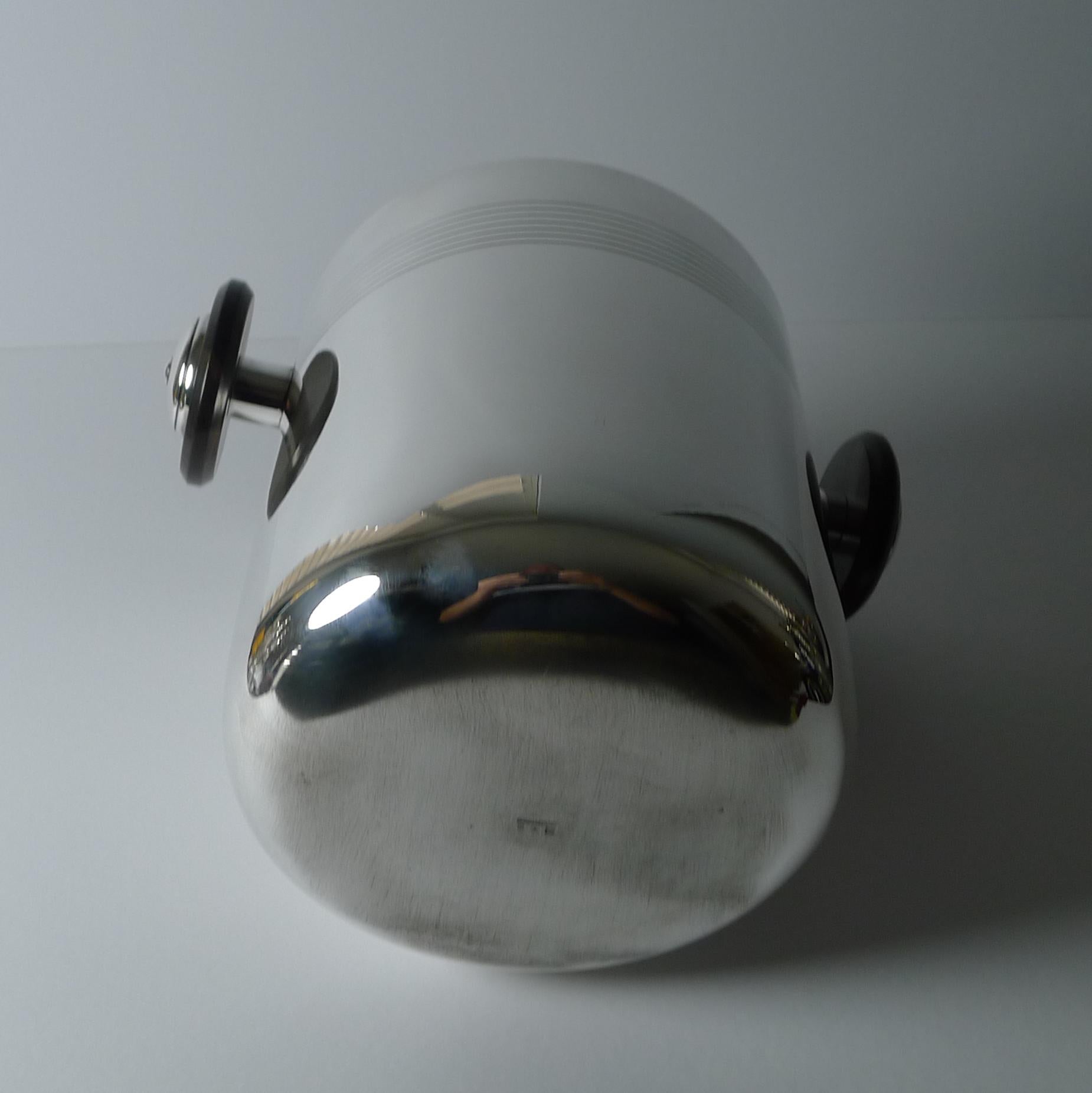 Rara Cubitera / Enfriador de Vino Christofle Art Decó c.1940 Chapado en plata en venta