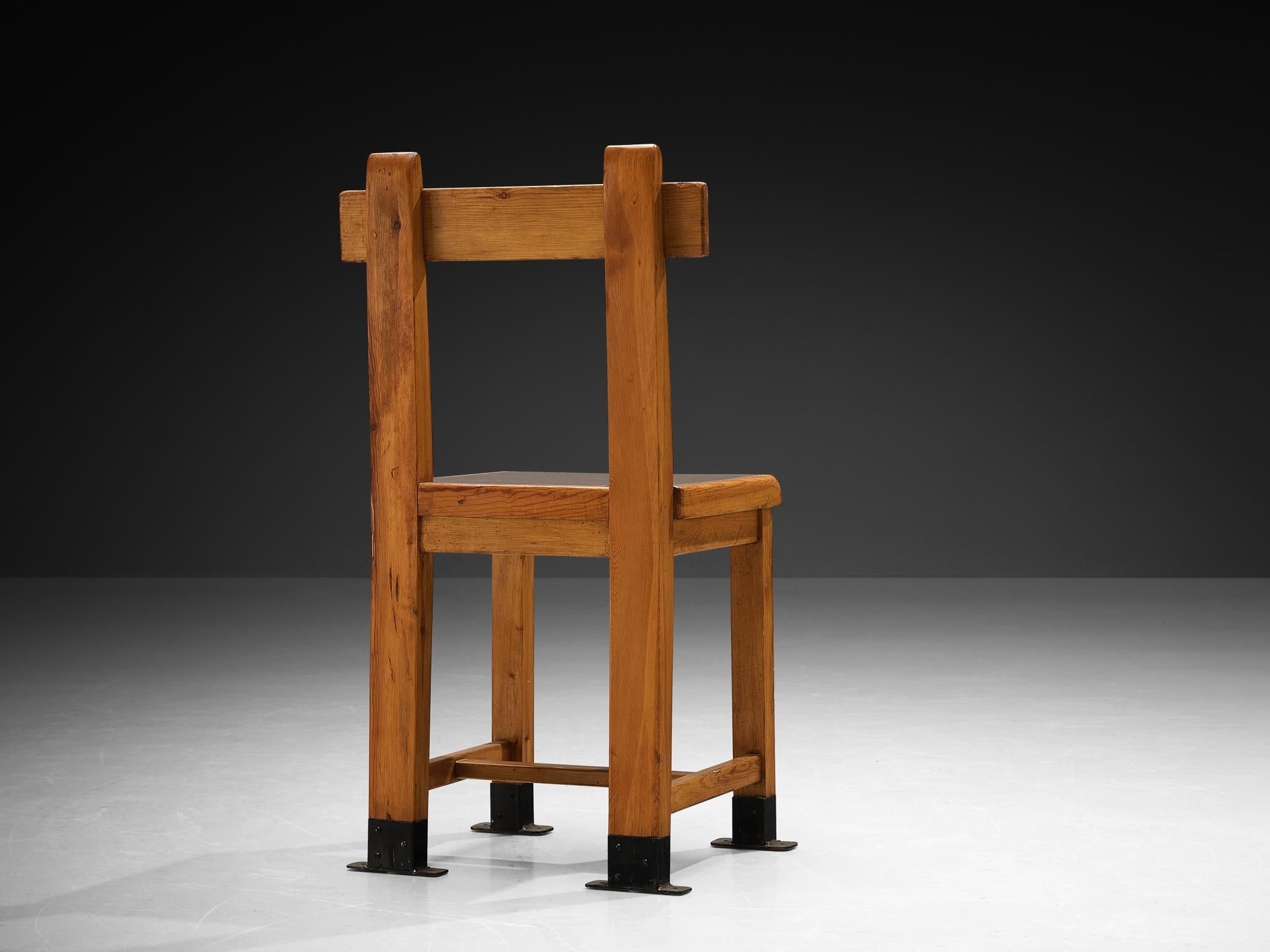 Rare French Dining Chair in Pine with Metal Feet For Sale 3