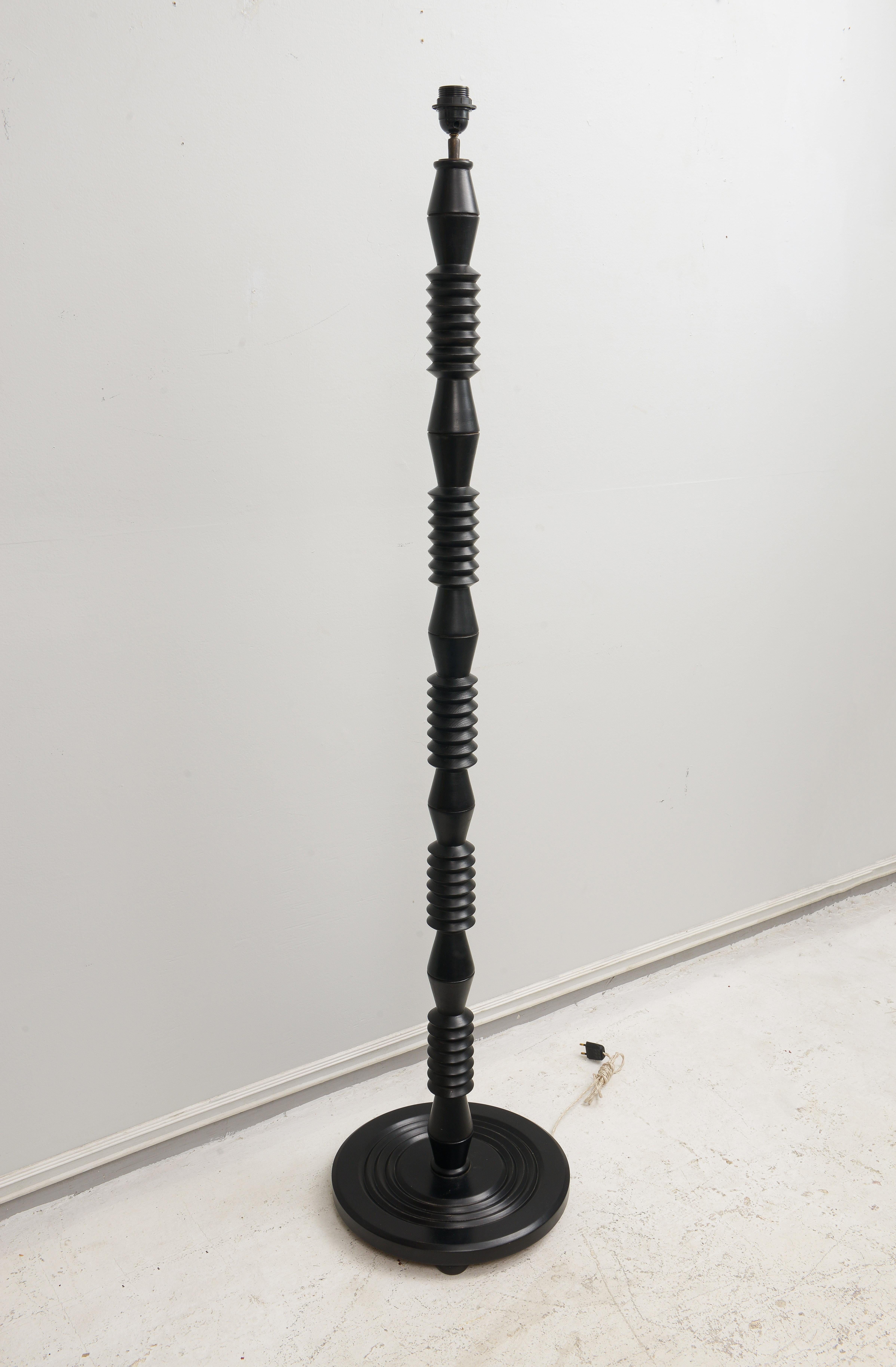 Modern Tribal Ebonized Floor lamp For Sale