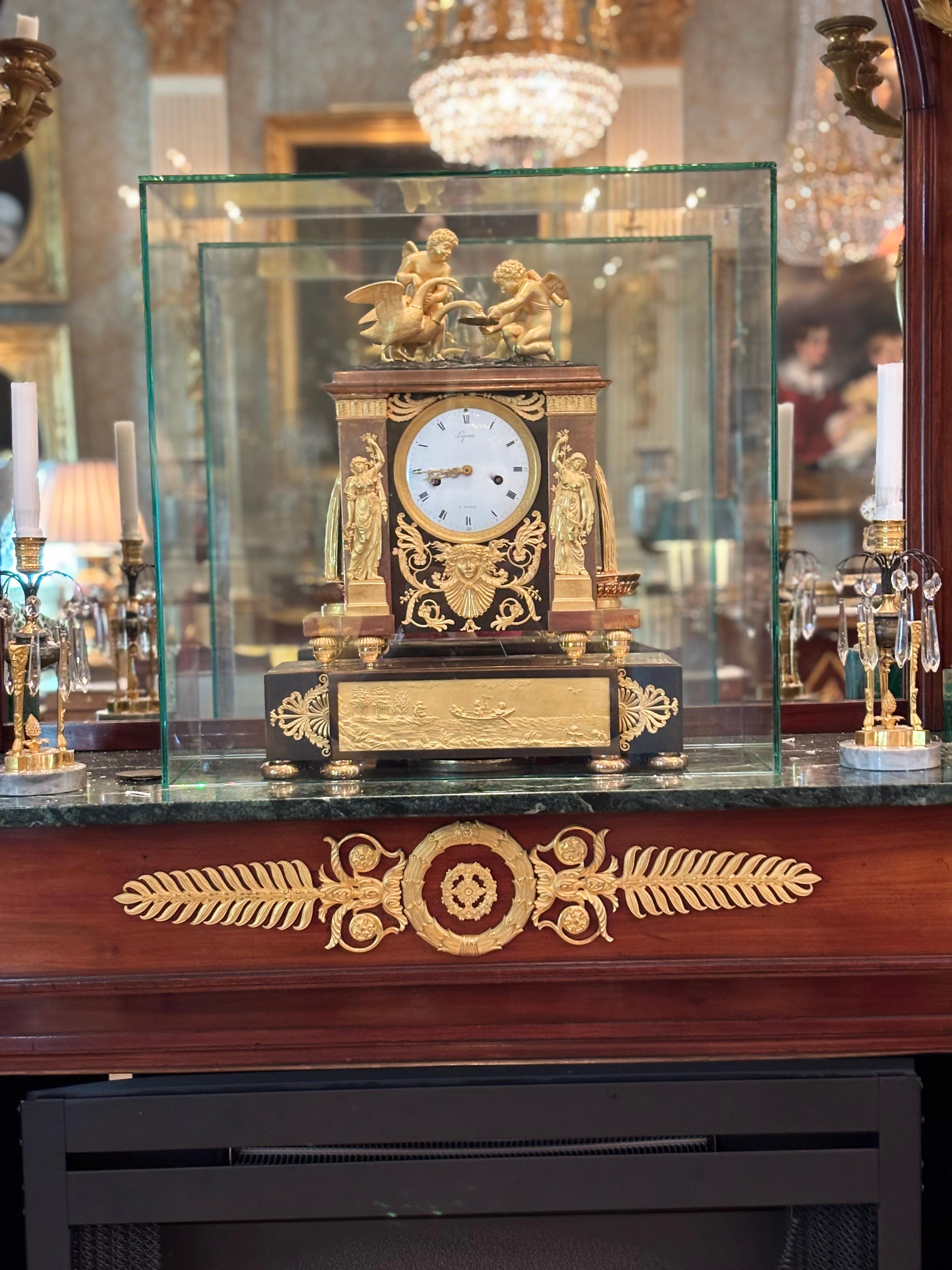Rare French Empire Clock in Gilt and Patinated Bronze Signed Lepaute in vendita 9