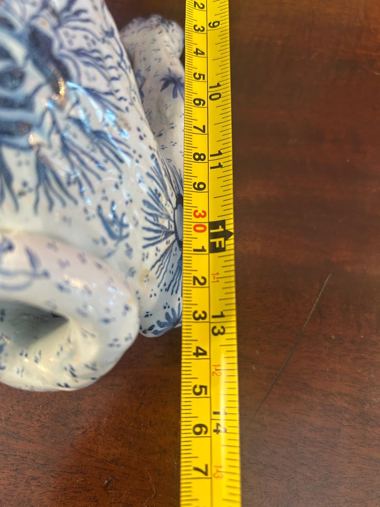 Rare chien en faïence française, fin 19e/début 20e siècle en vente 9