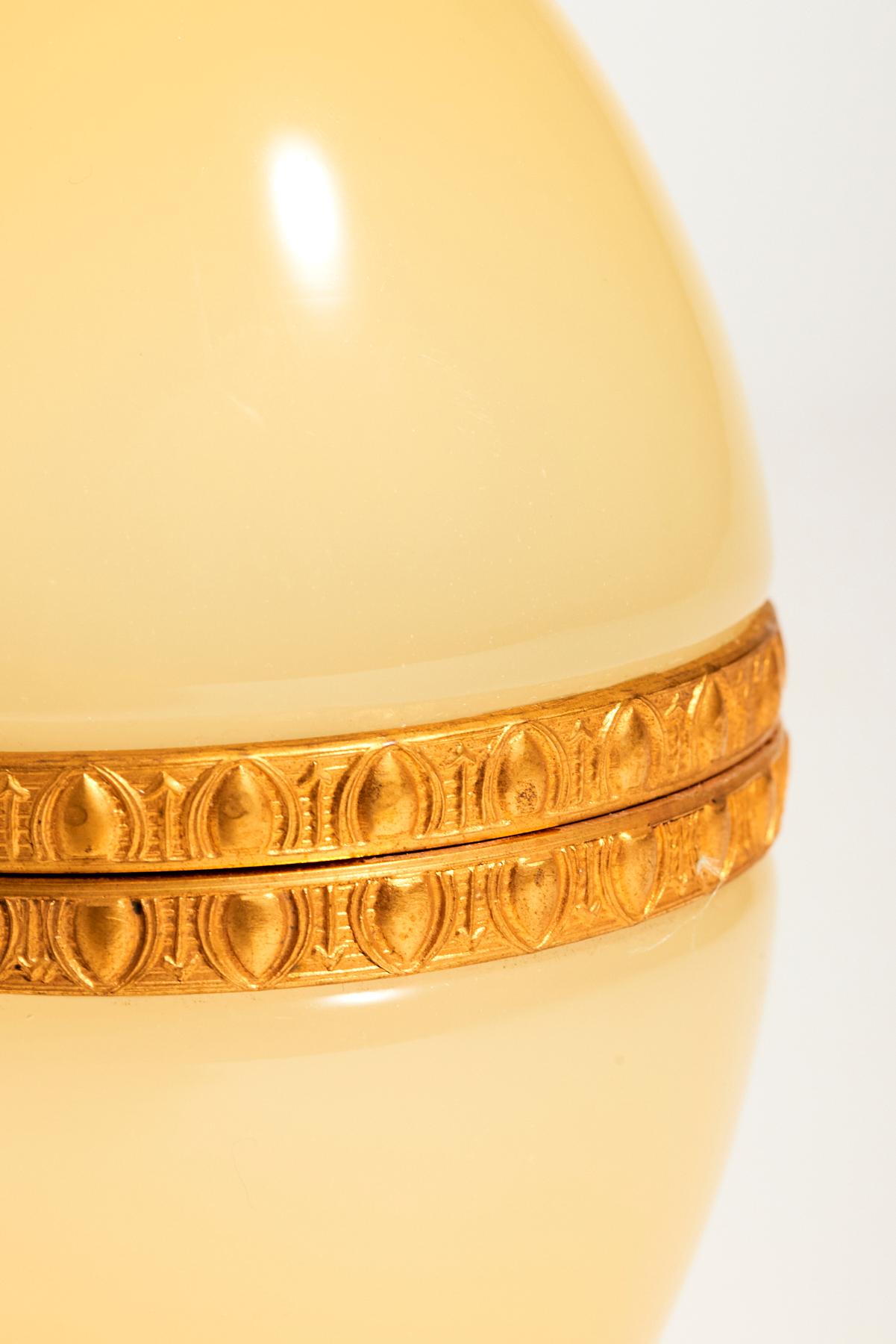 Rare French Honey Cream Opaline Glass Jewelry Egg 1