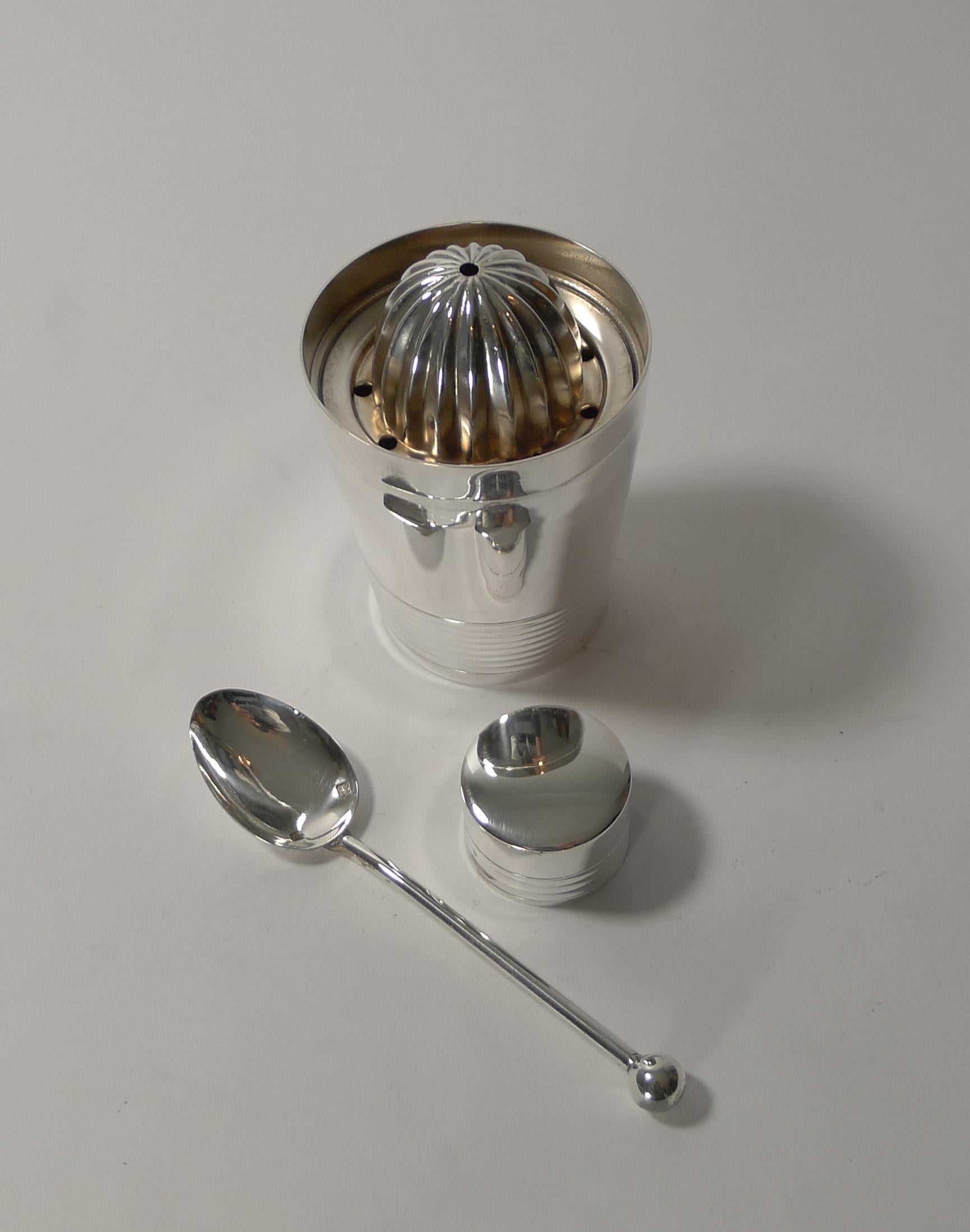 Mid-20th Century Rare French Individual Cocktail Shaker With Lemon Squeezer, Deschamps Freres