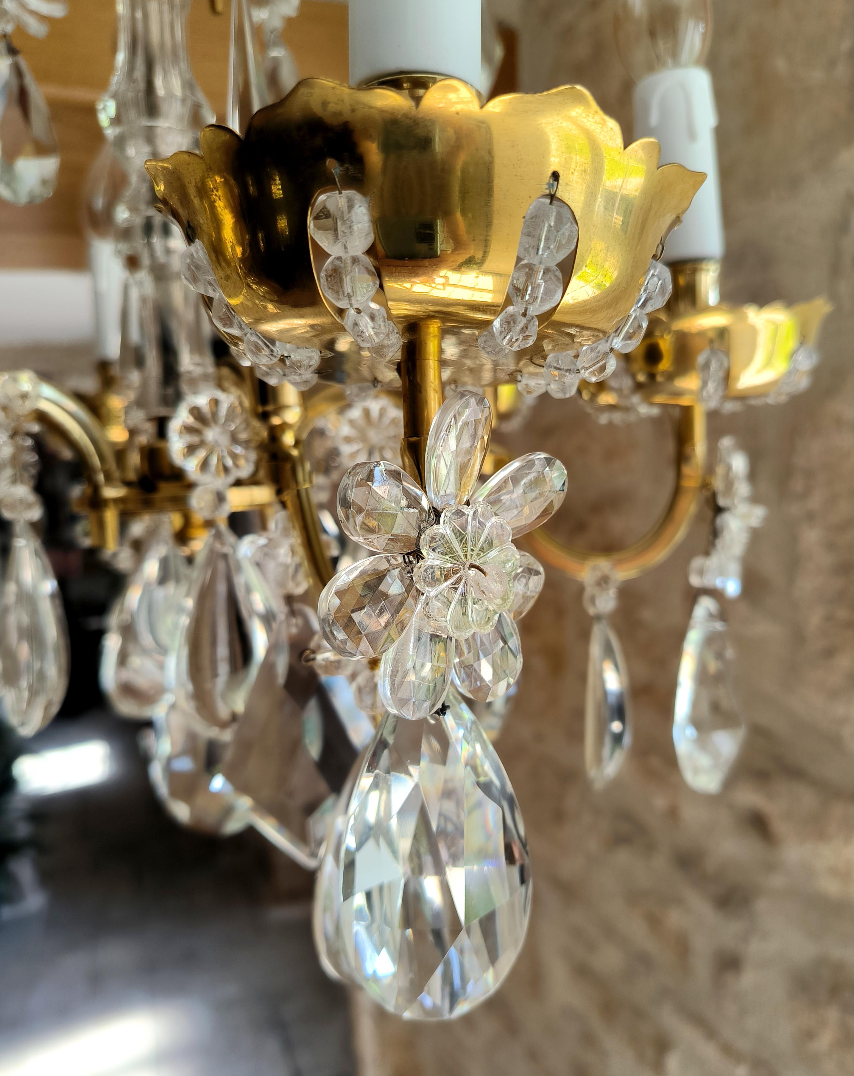 Rara araña de cristal francesa estilo Luis XVI de la Maison Baguès. Circa 1950's en venta 11