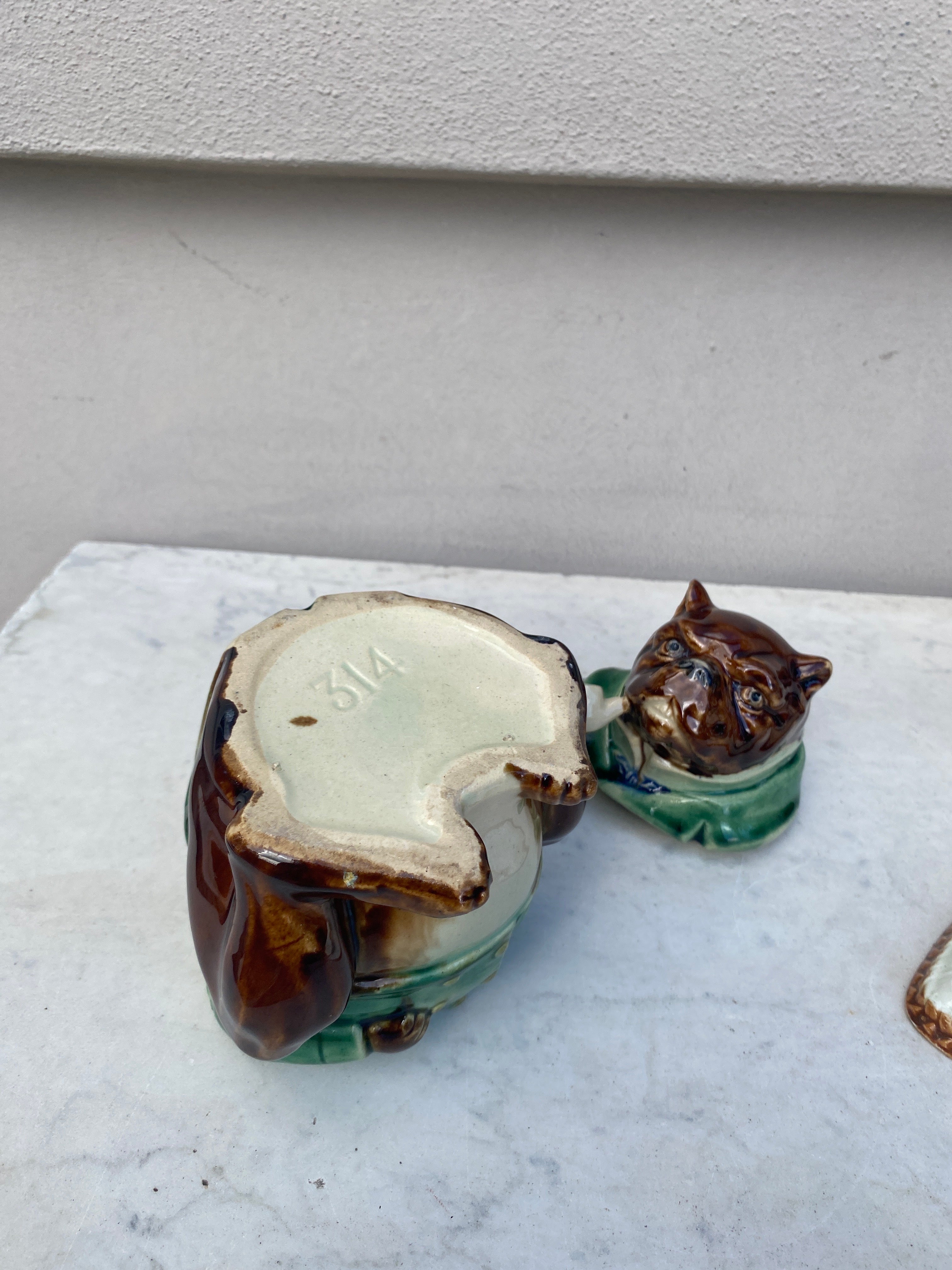Rare French Majolica Bulldog Tobacco Jar, Circa 1890 For Sale 1