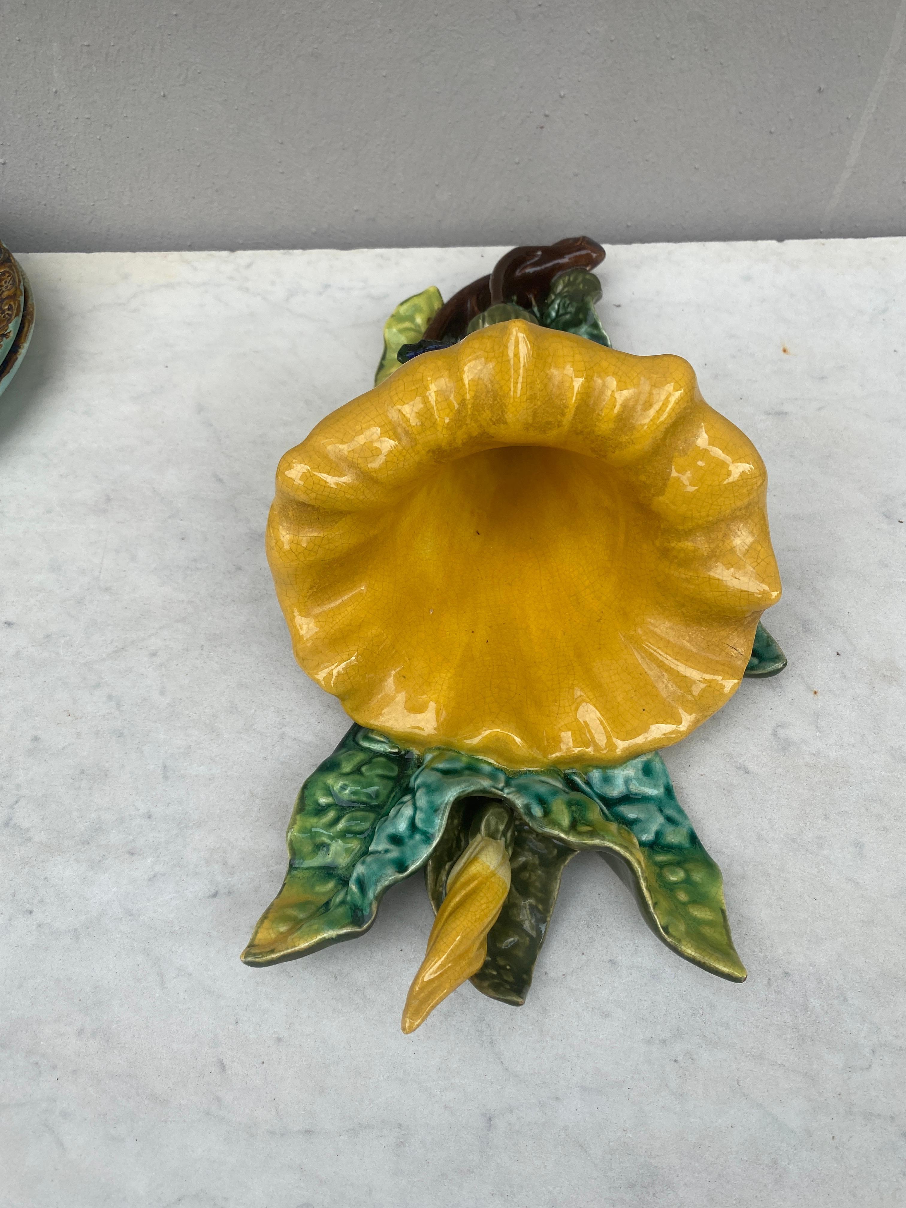 Rare French Majolica Morning Glory Wall Pocket Fives Lille, circa 1890 In Good Condition In Austin, TX