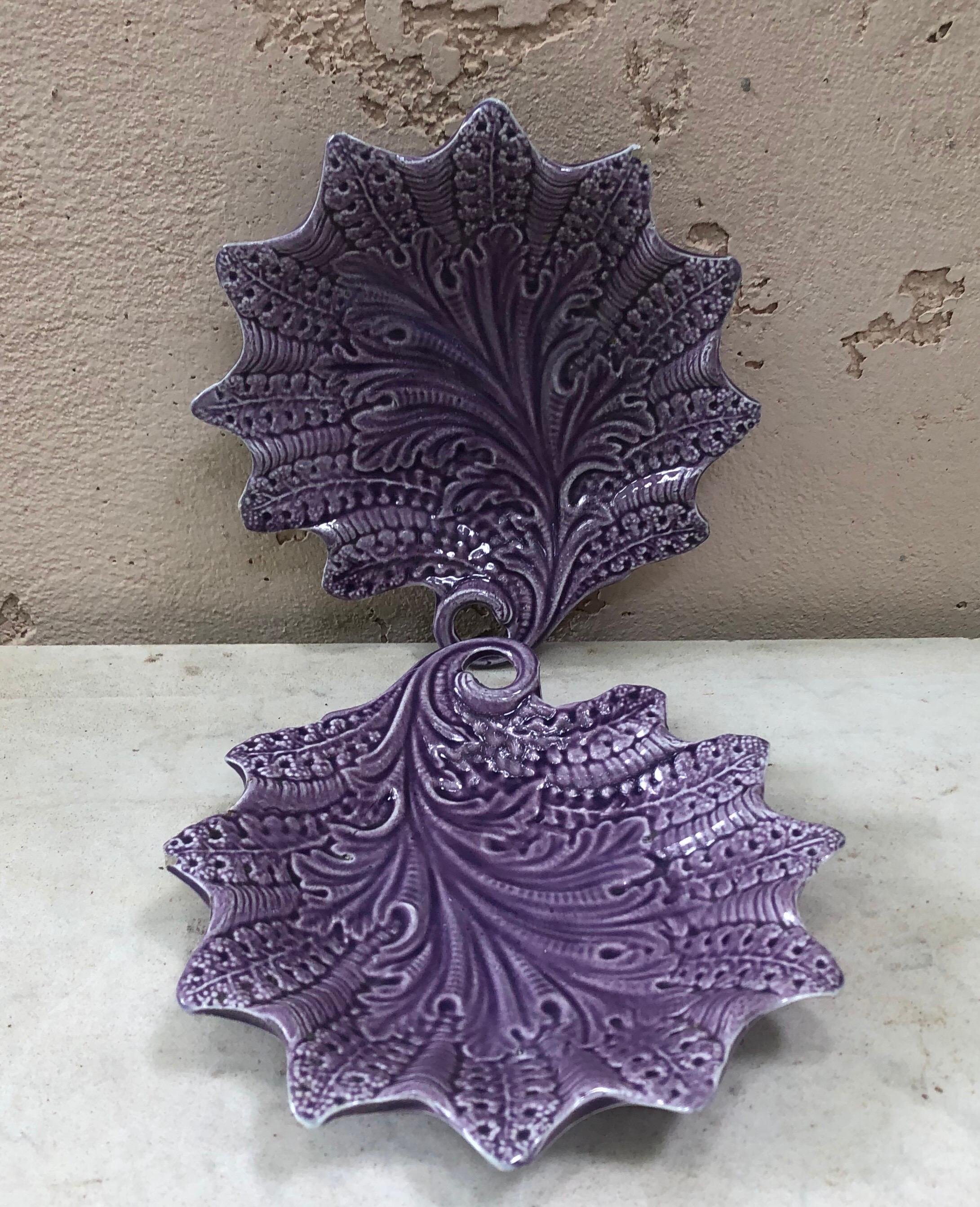 Late 19th Century Rare French Majolica Purple Dish Leaf Onnaing, circa 1890