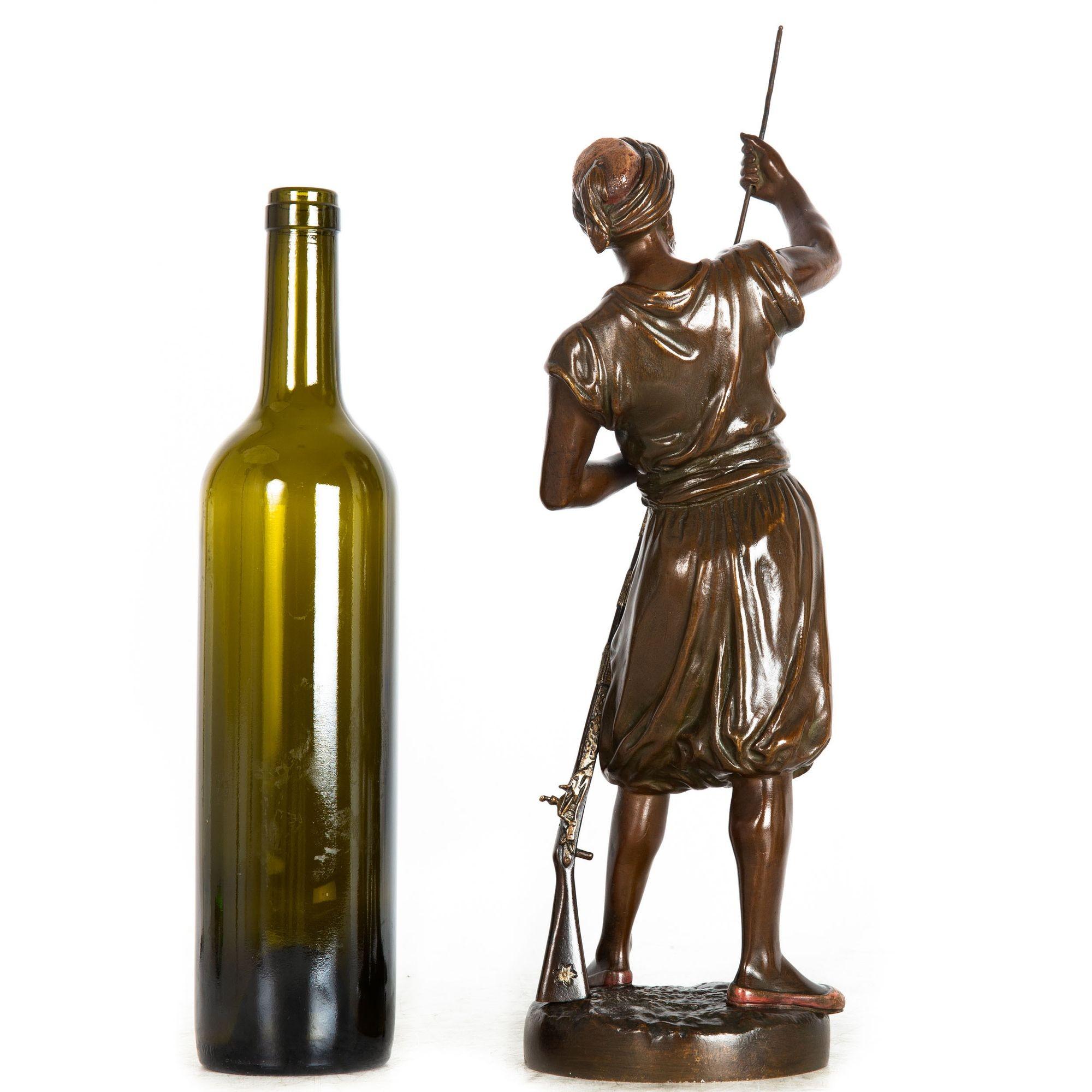 Seltene französische orientalistische Bronzeskulptur Arabischer Krieger nach Jean Didier Debut im Zustand „Gut“ im Angebot in Shippensburg, PA