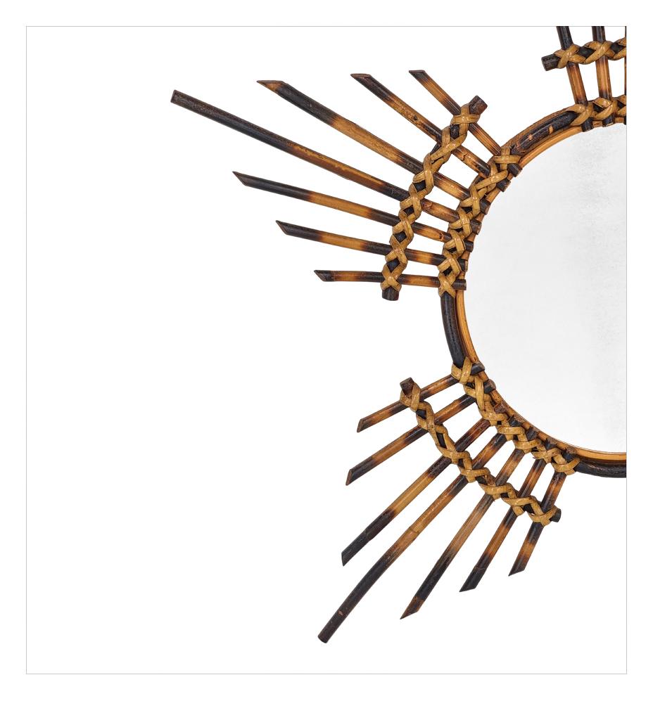 Miroir Rare miroir mural solaire en bambou rond, 1960s en vente