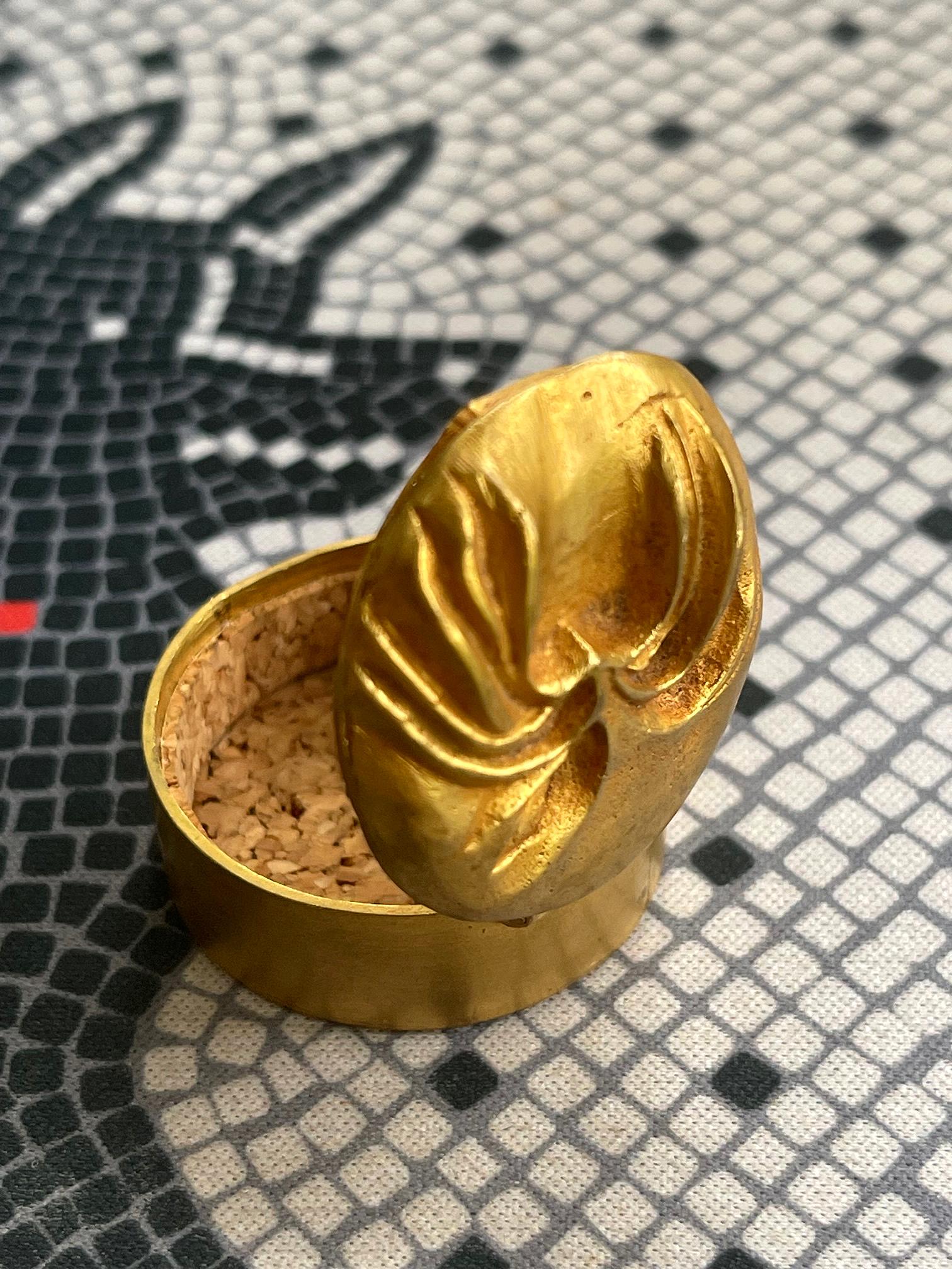 Rara piccola scatola francese in bronzo dorato di Line Vautrin in vendita 1