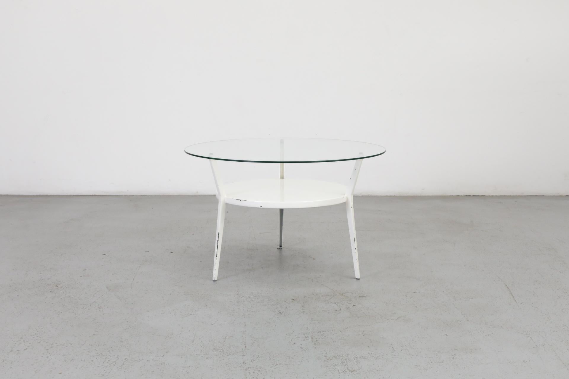Mid-Century Modern Rare table basse Rotunda de Friso Kramer pour Ahrend de Cirkel en vente