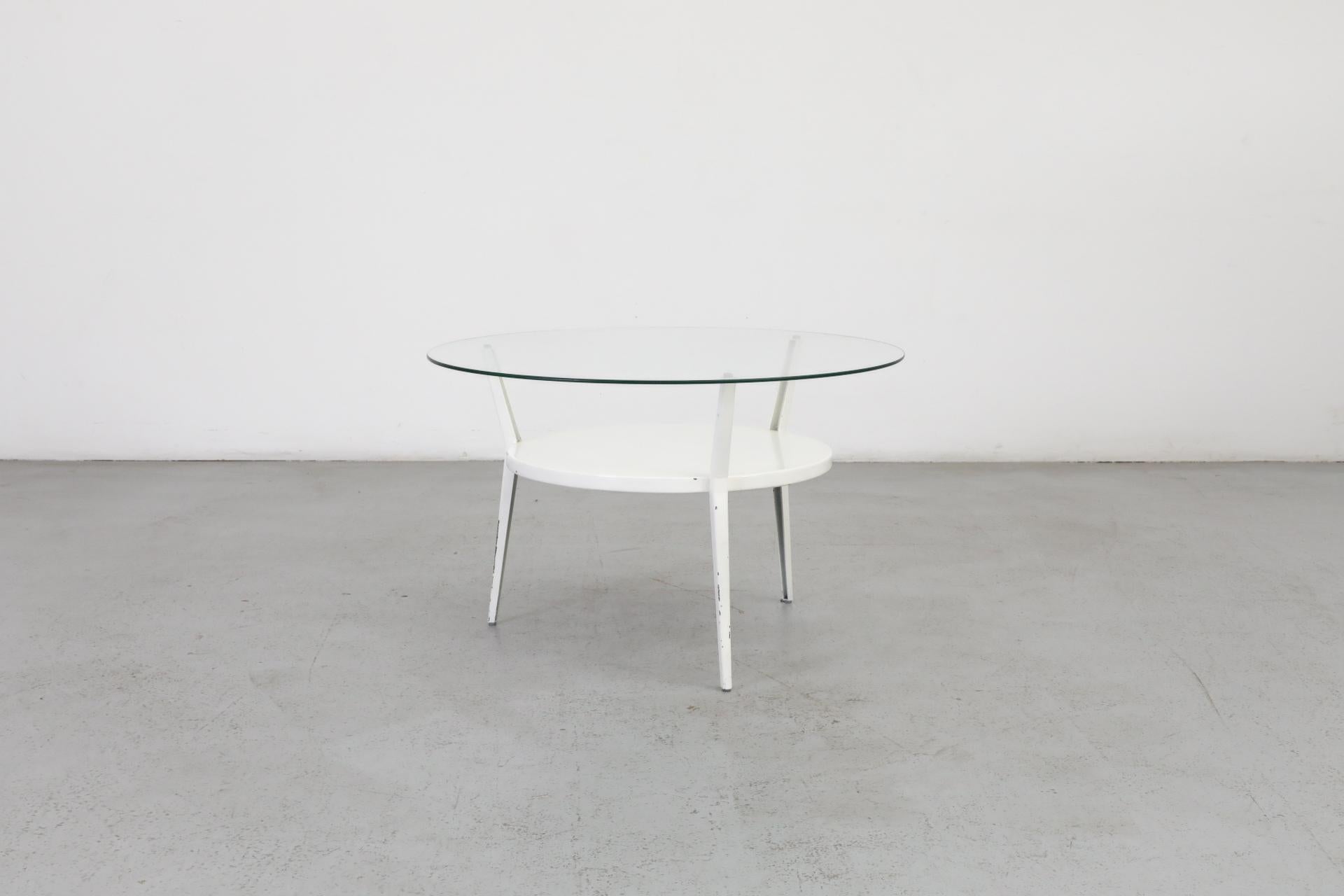 Néerlandais Rare table basse Rotunda de Friso Kramer pour Ahrend de Cirkel en vente